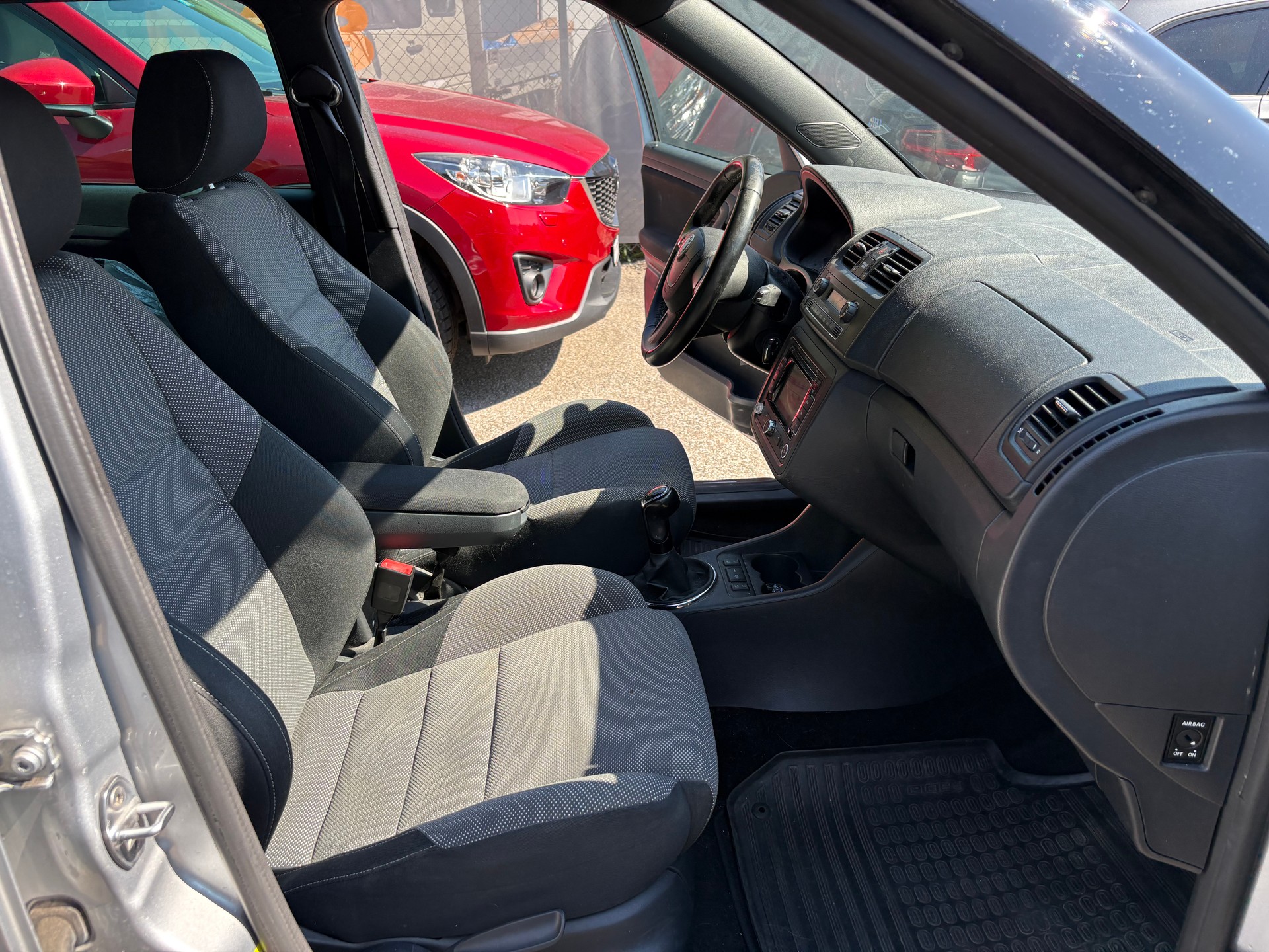 SKODA Fabia 1.2 TSI Monte Carlo-image-8