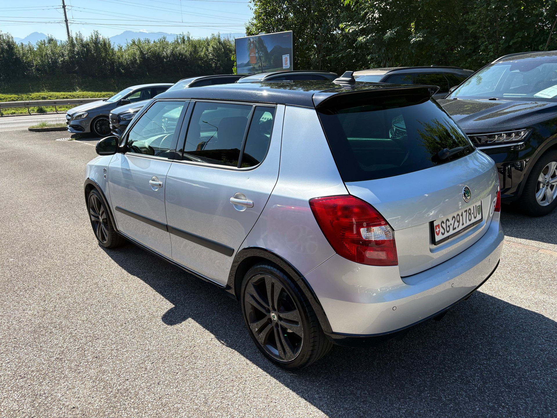 SKODA Fabia 1.2 TSI Monte Carlo-image-3