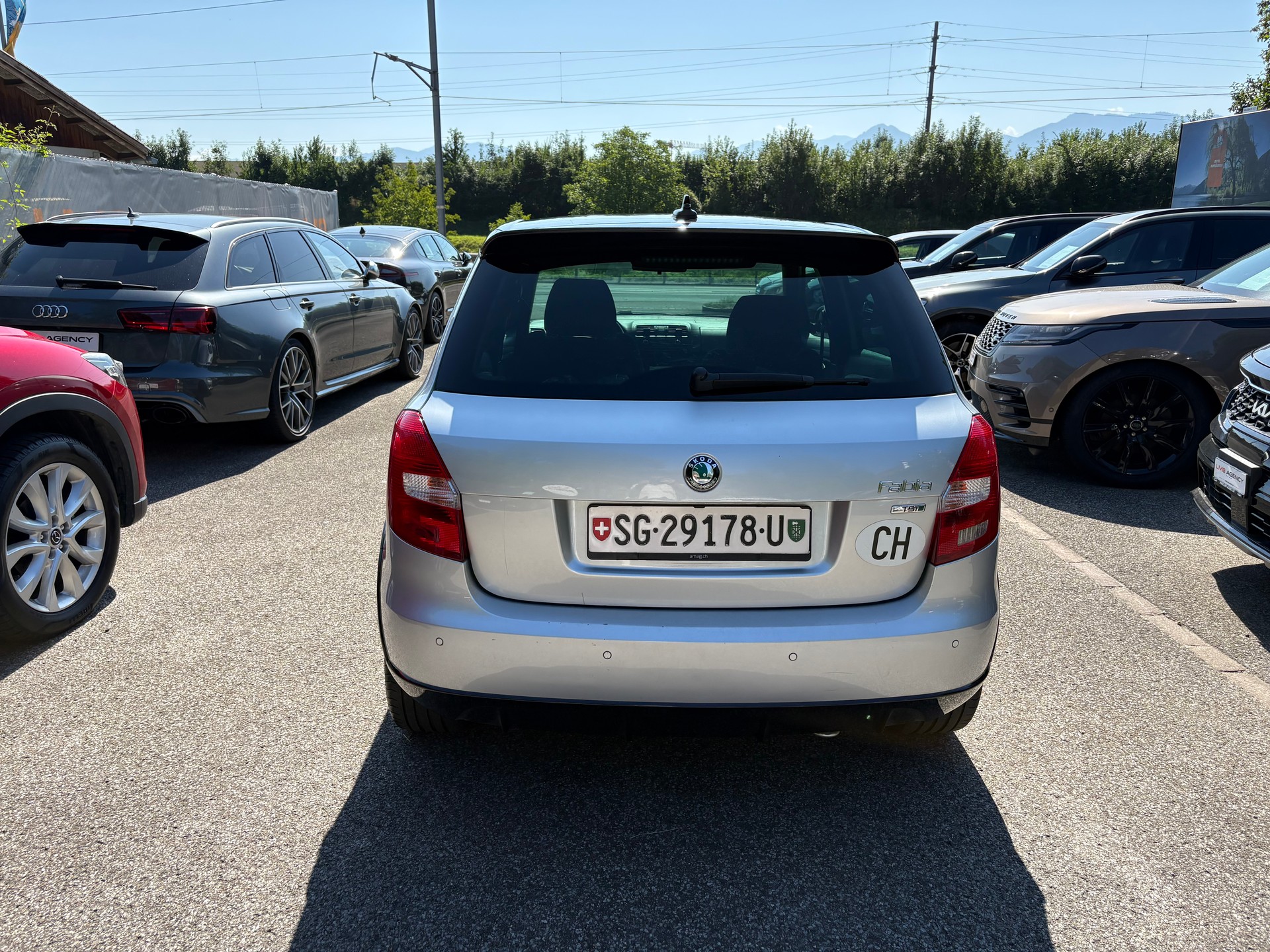 SKODA Fabia 1.2 TSI Monte Carlo-image-4