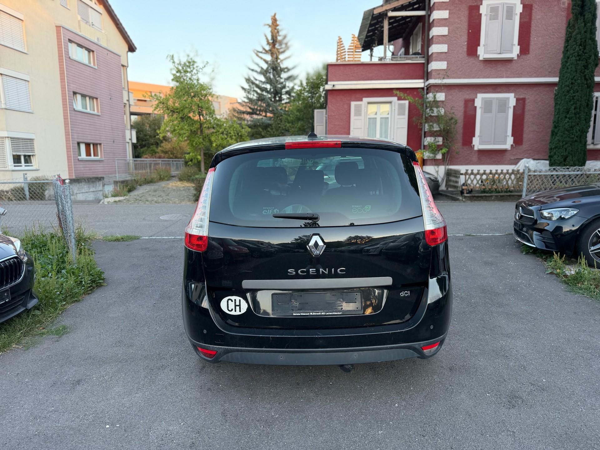 RENAULT 1.6 dCi Swiss Edition 7p-image-3