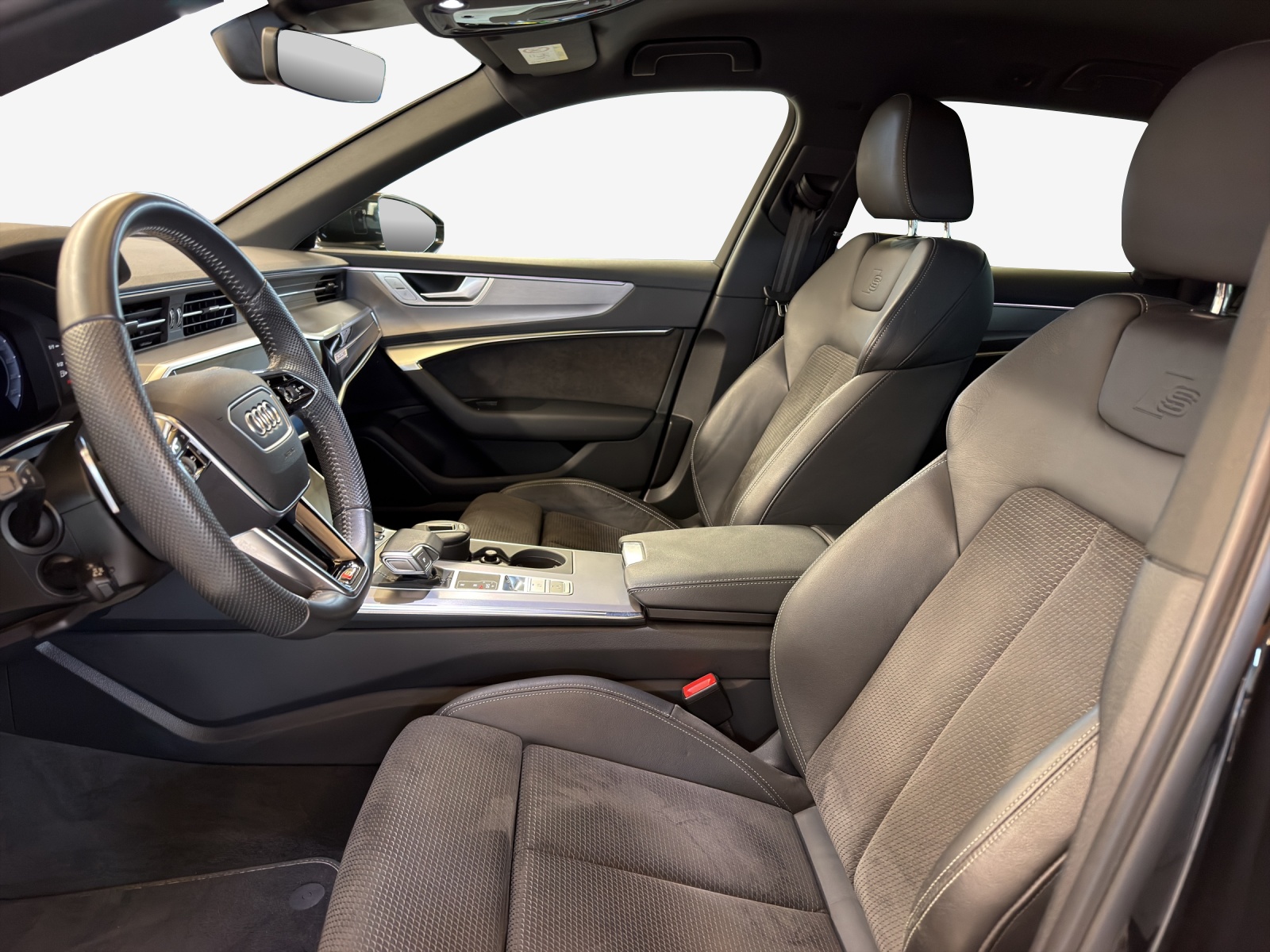 AUDI A6 Avant 45 TFSI Sport quattro S-tronic-image-7