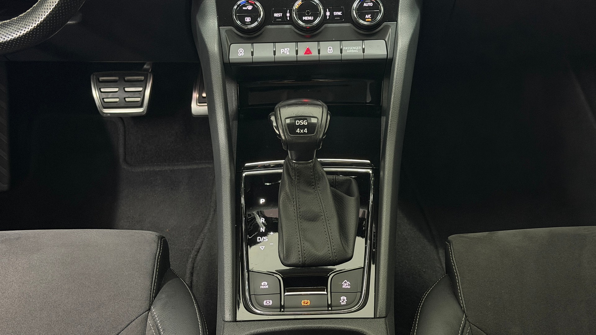 SKODA Kodiaq 2.0 TSI Style DSG 4x4-image-13