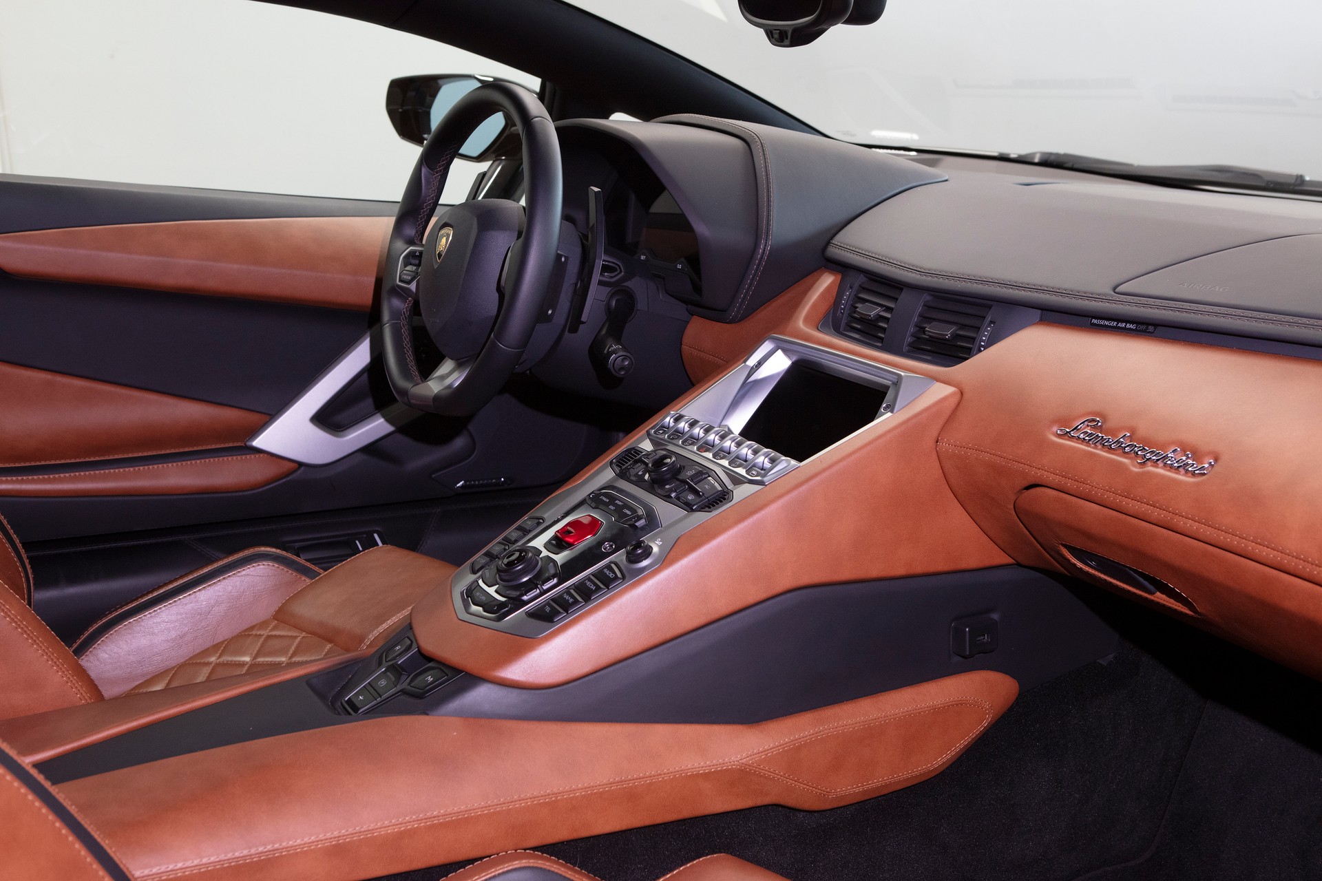 LAMBORGHINI Aventador S LP740-4 Coupé E-Gear-image-6