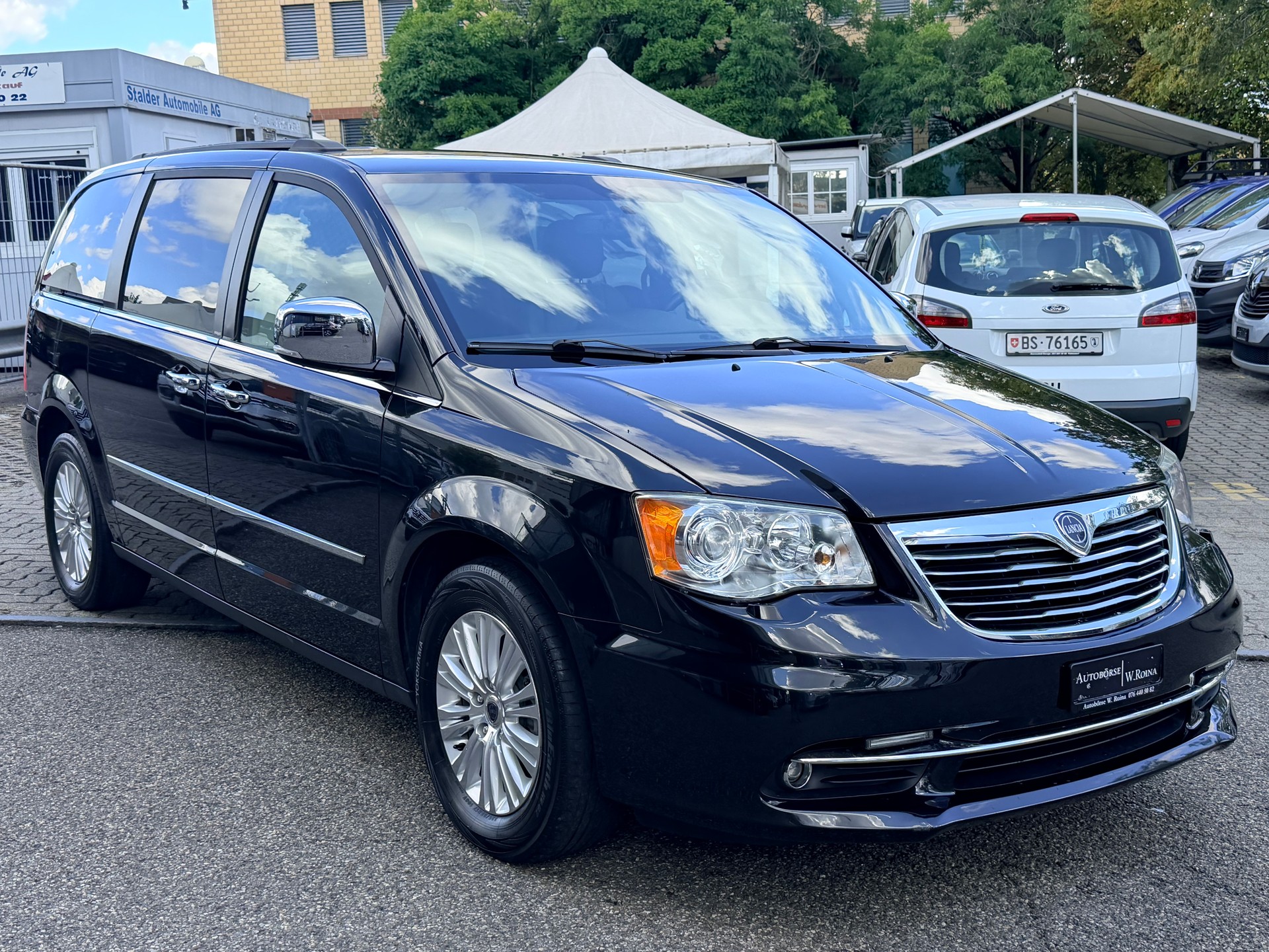 LANCIA Voyager 2.8D Platinum Automatic-image-0