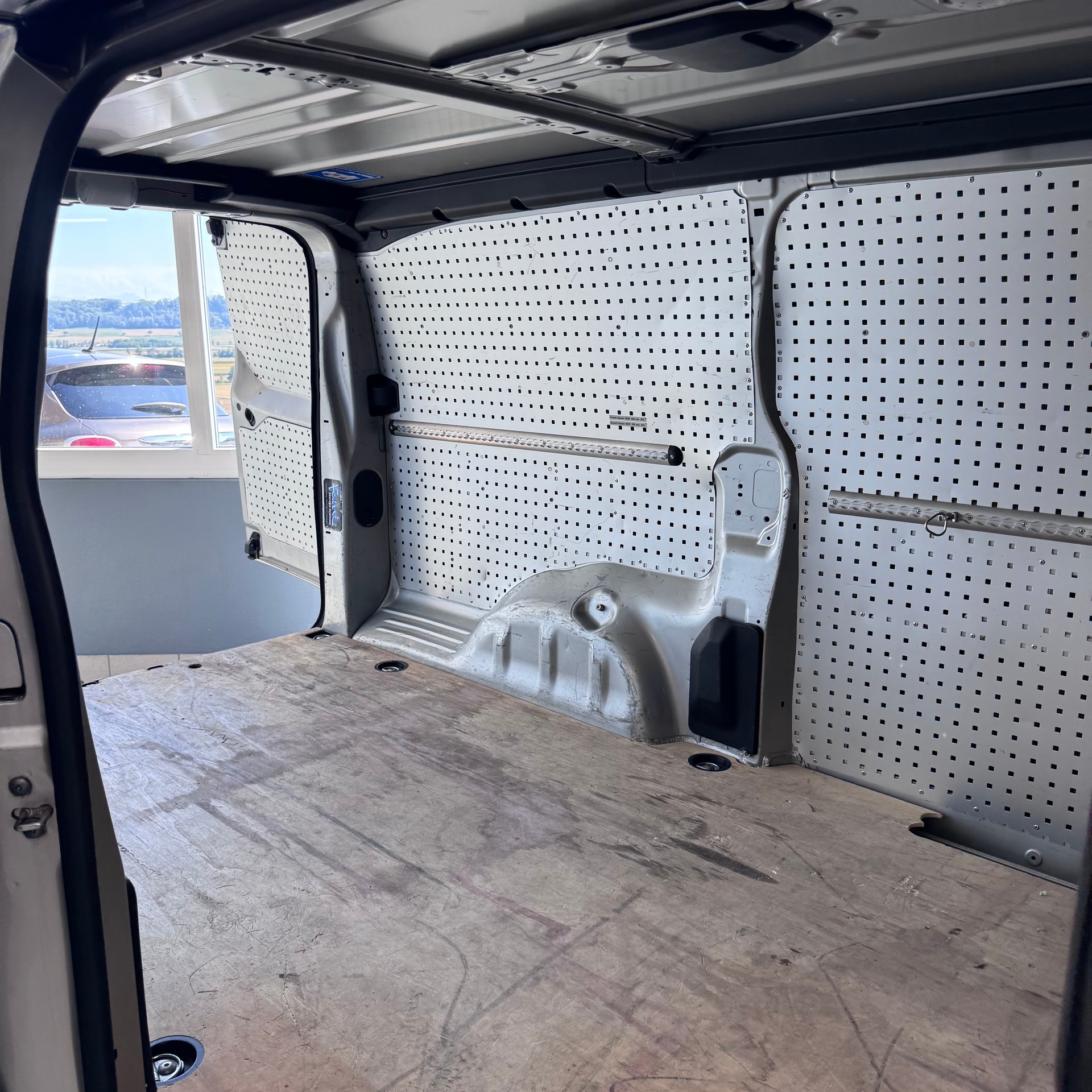 CITROEN Jumpy 2.0 BlueHDi 180 S&S XL Komfort EAT6-image-12