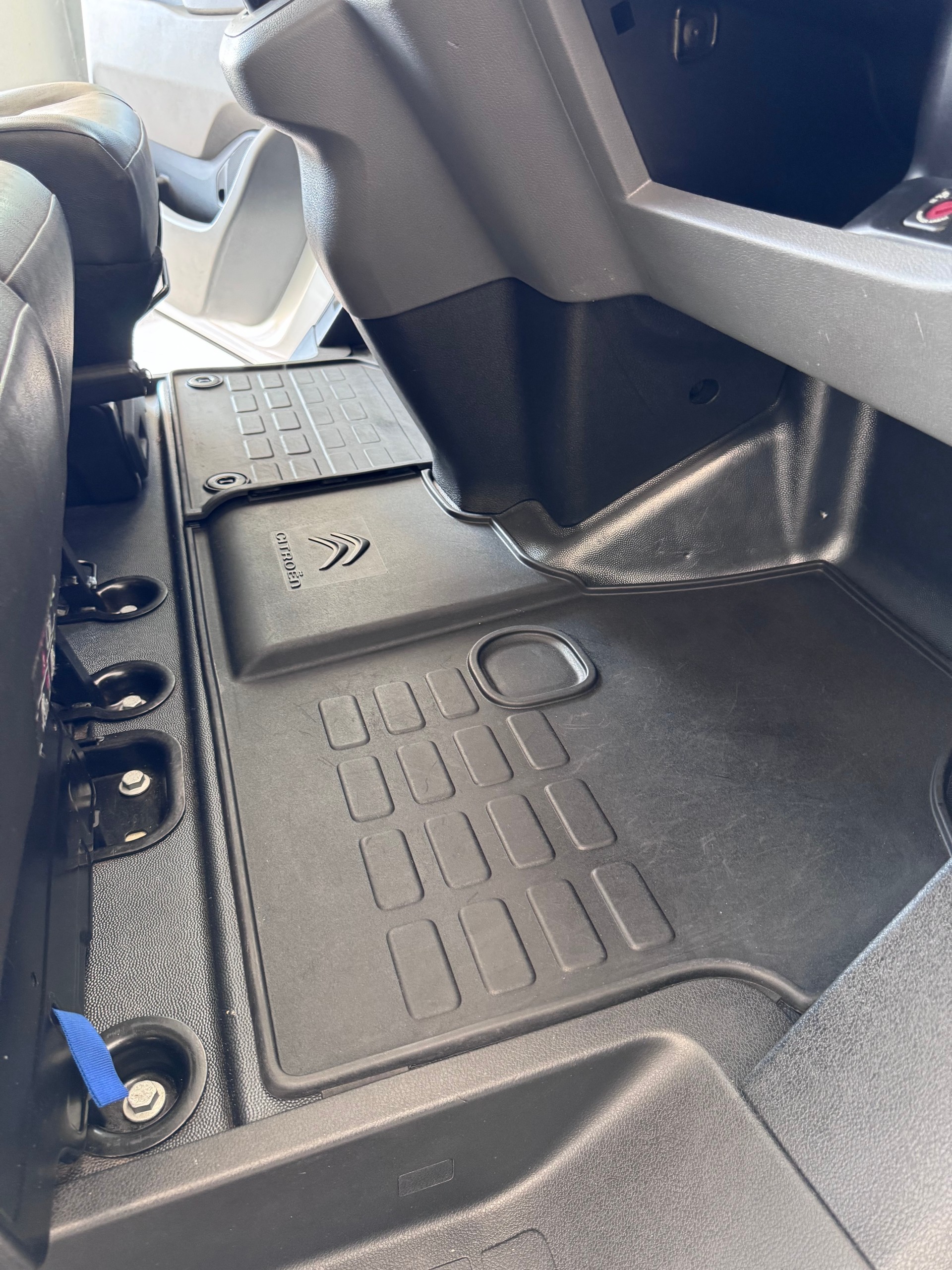 CITROEN Jumpy 2.0 BlueHDi 180 S&S XL Komfort EAT6-image-25