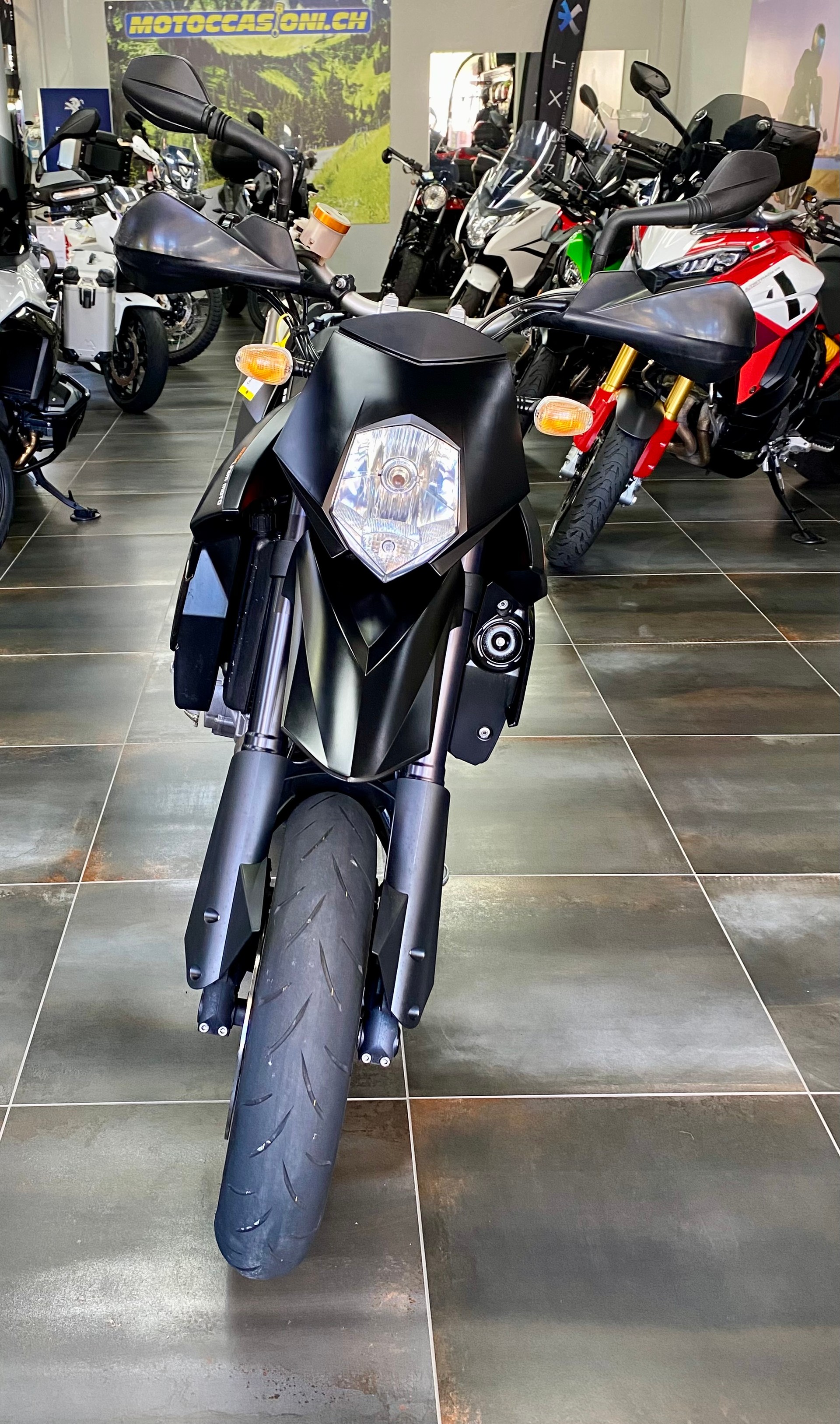 KTM 950 Supermoto R-image-1