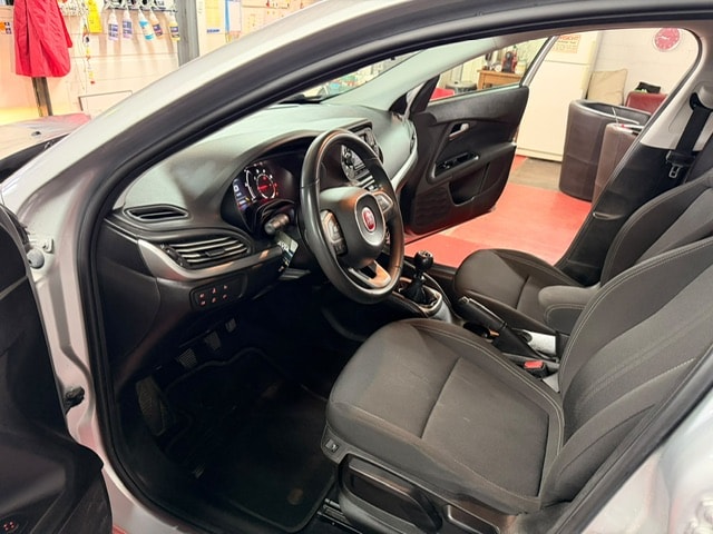 FIAT Tipo 1.4TJet Station Wagon Pop Star-image-7