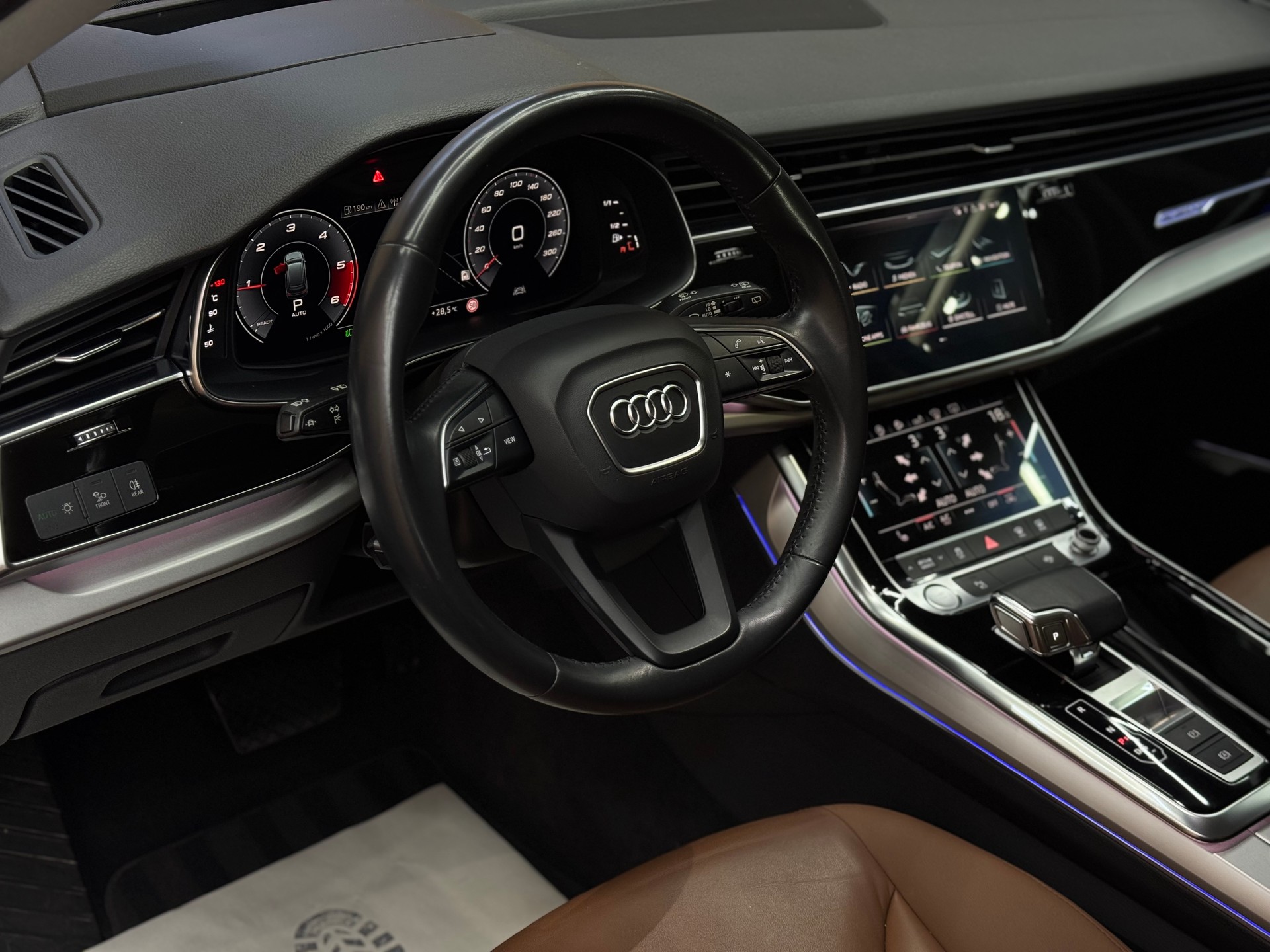 AUDI Q7 3.0 50 TDI S Line quattro T-Tronic *ab CHF 449.-/ Monat*-image-9