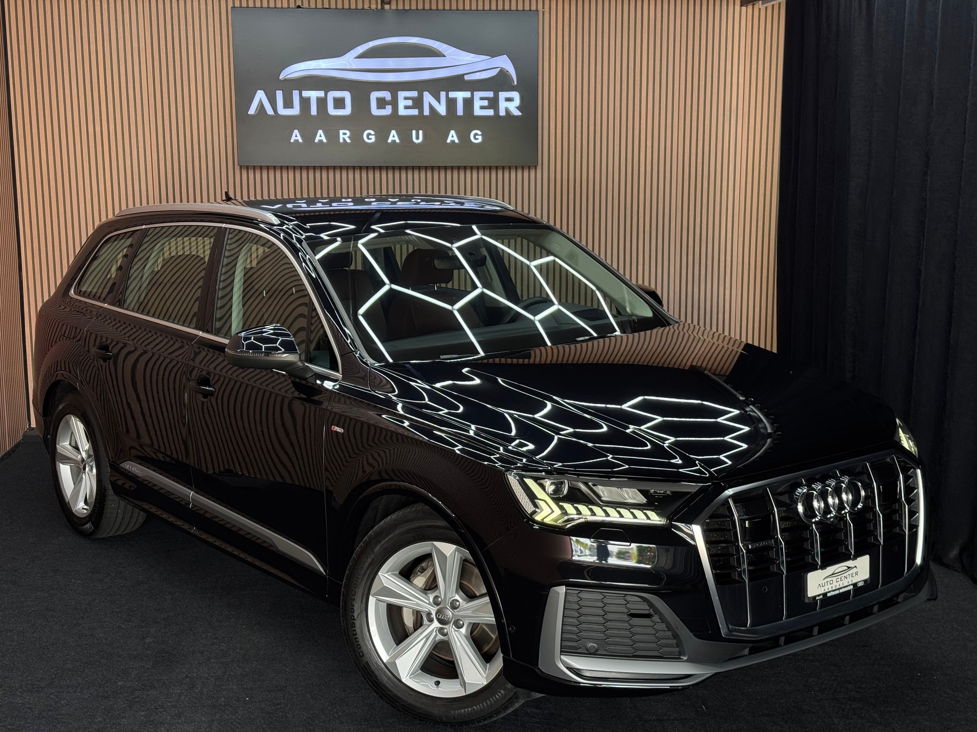 AUDI Q7 3.0 50 TDI S Line quattro T-Tronic *ab CHF 449.-/ Monat*