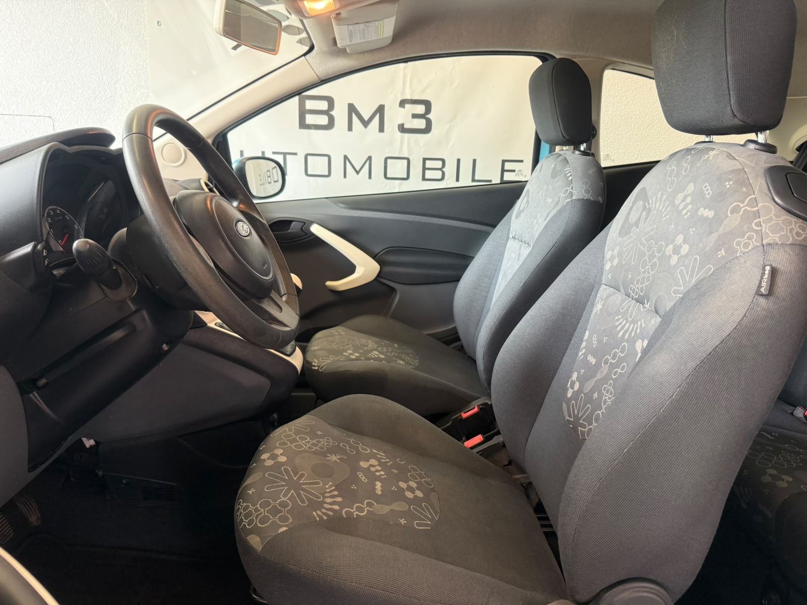 FORD KA 1.25 Ambiente-image-8
