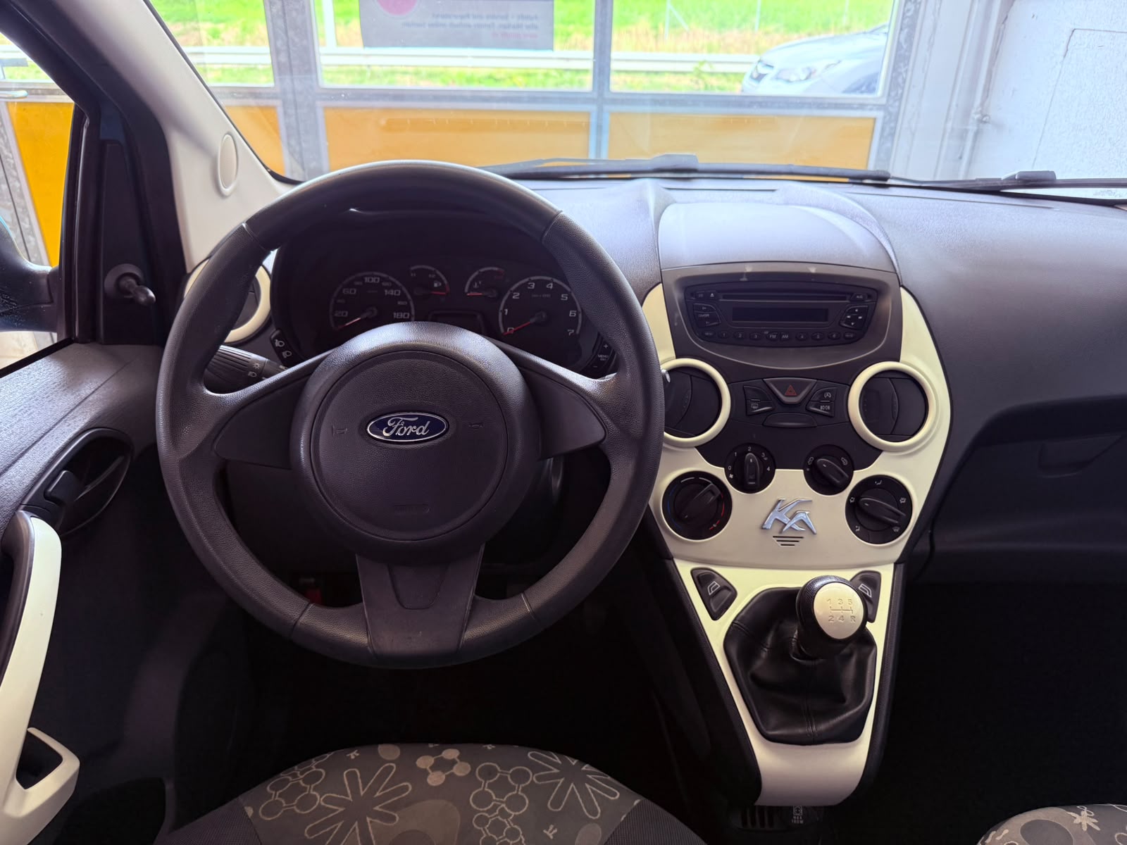 FORD KA 1.25 Ambiente-image-7