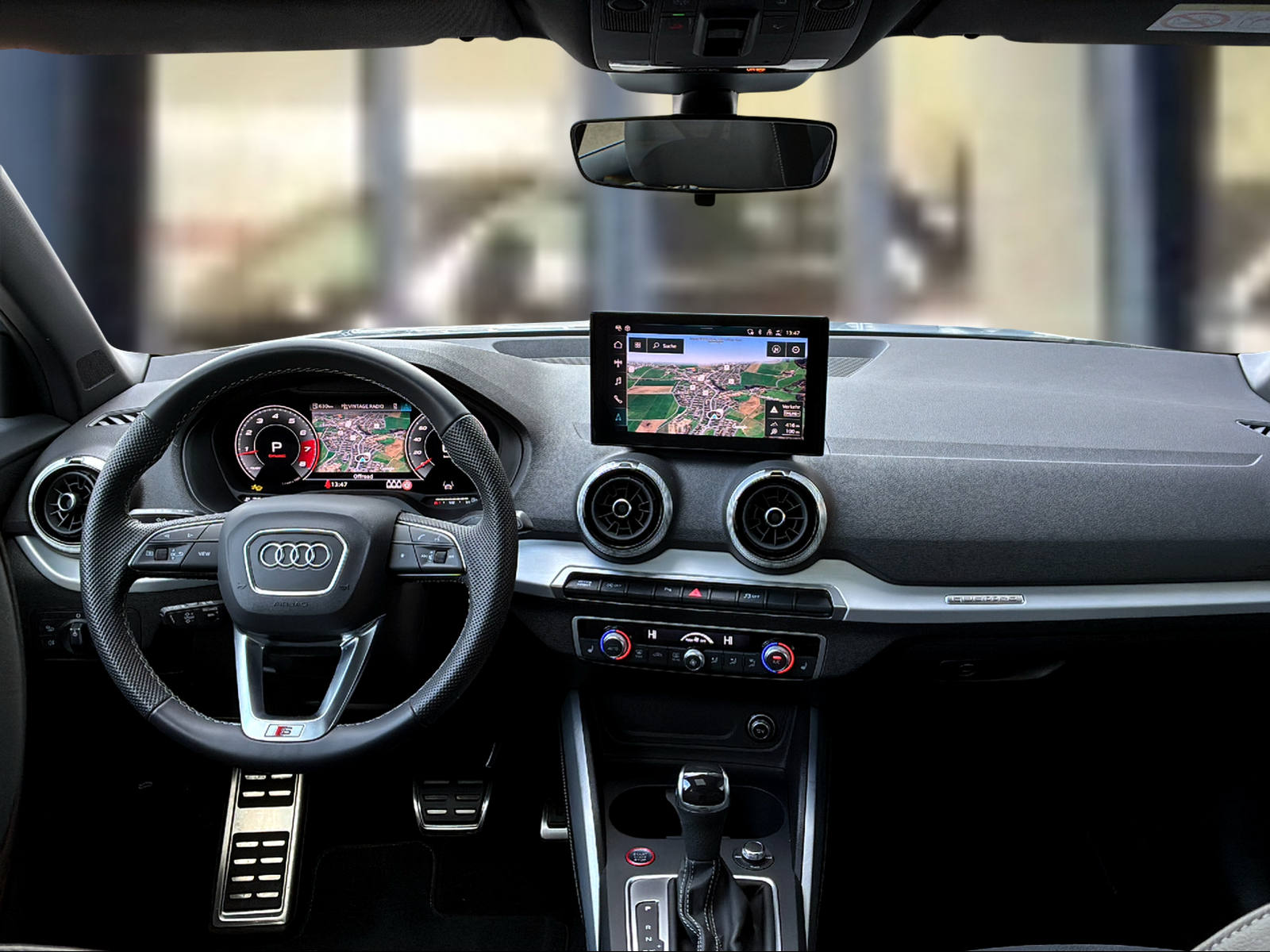 AUDI SQ2 TFSI quattro S-tronic Pfeilgrau Perleffekt-image-6