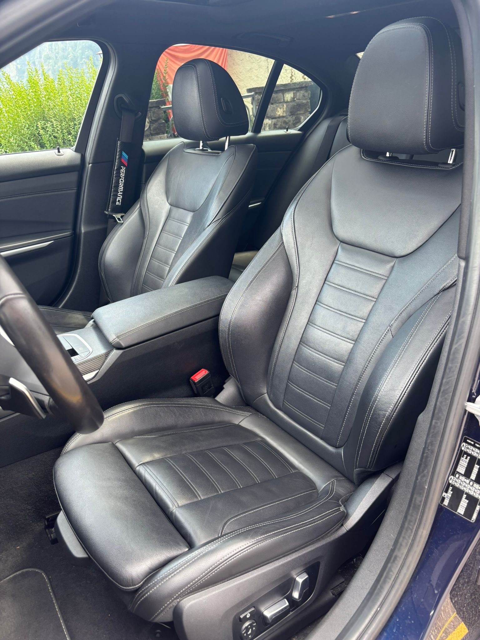 BMW 330i M Paket-image-5