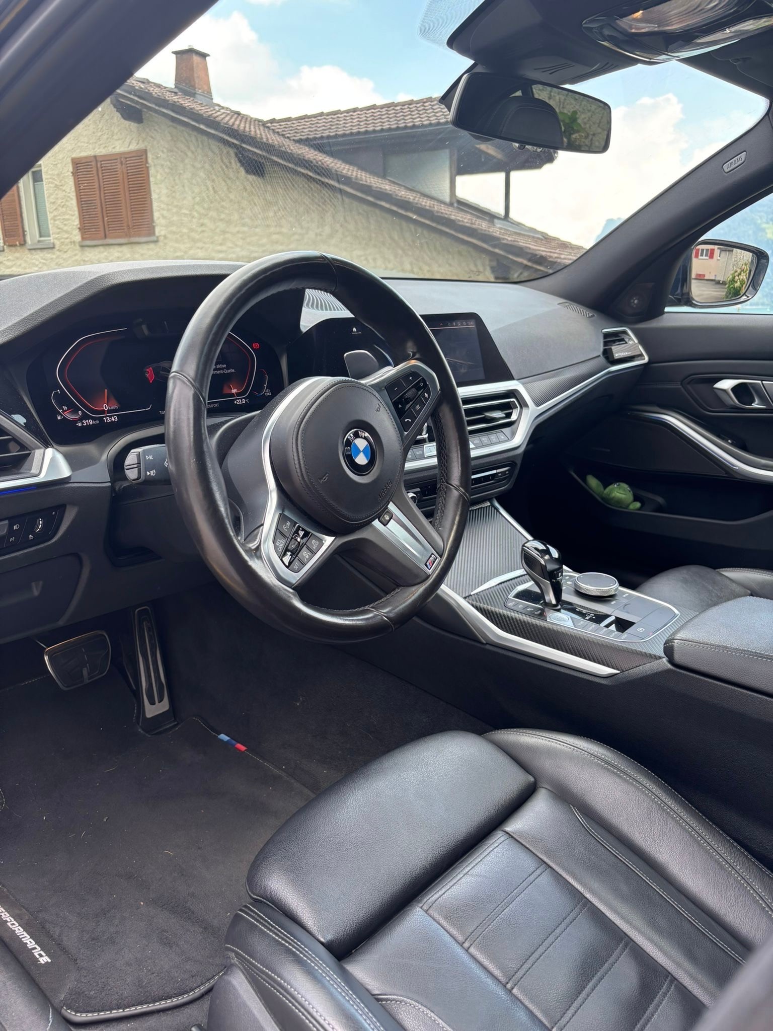 BMW 330i M Paket-image-4