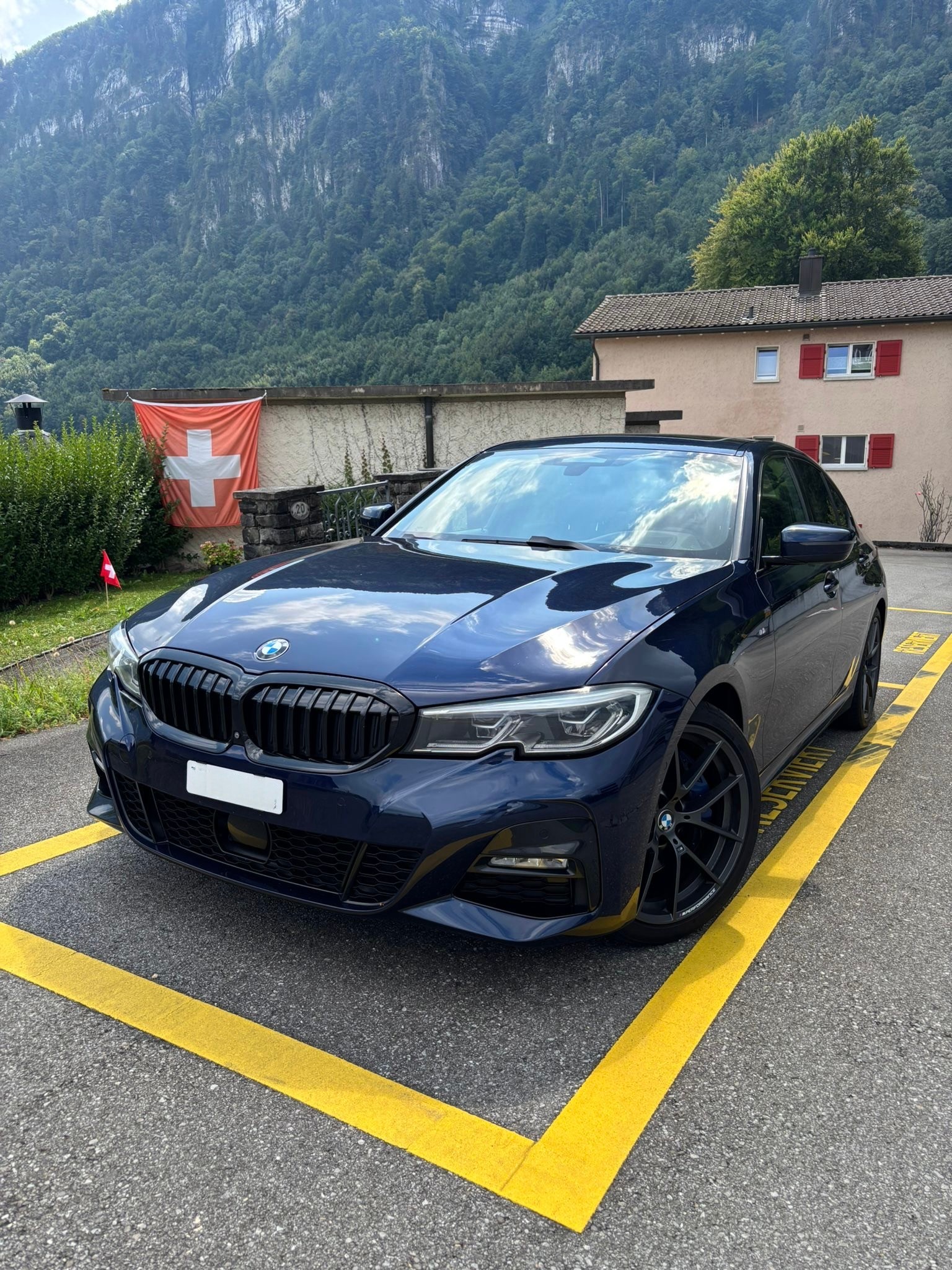 BMW 330i M Paket-image-0