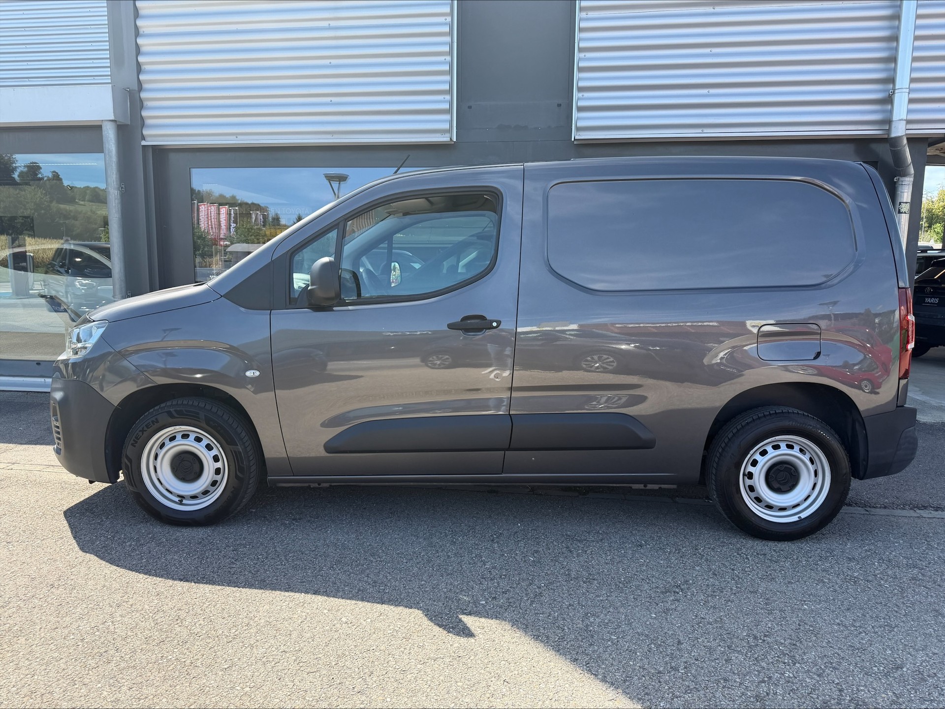 CITROEN Berlingo Van 1.6 Blue HDi 100 s/s Worker 1000kg-showroom-element-1