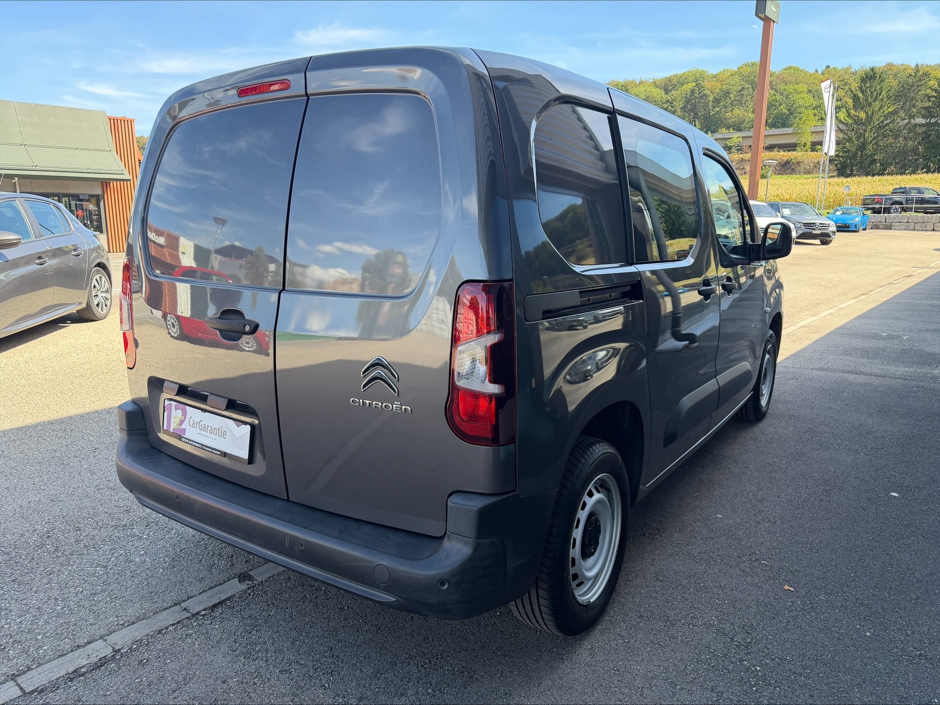 CITROEN Berlingo Van 1.6 Blue HDi 100 s/s Worker 1000kg-image-10