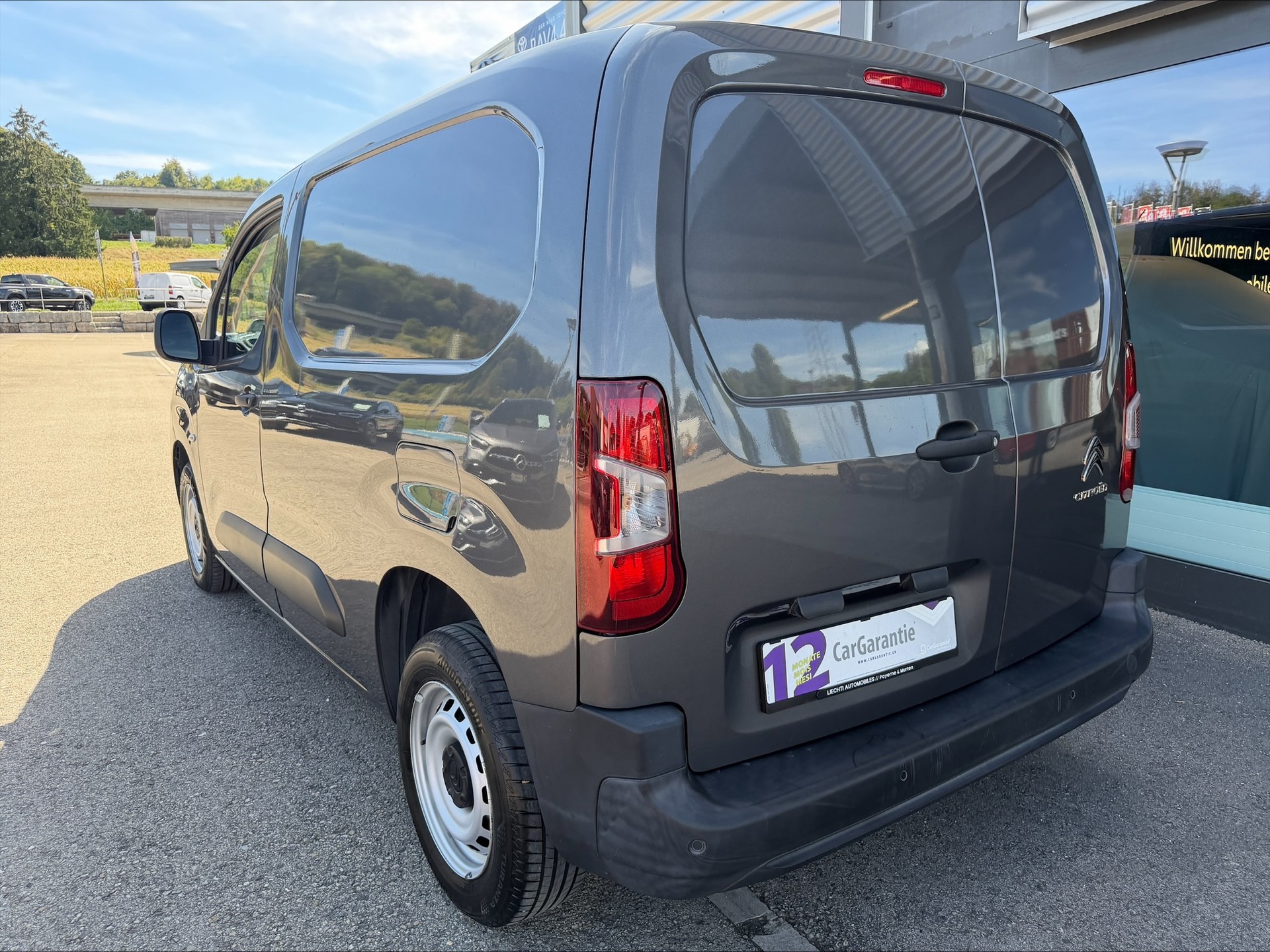 CITROEN Berlingo Van 1.6 Blue HDi 100 s/s Worker 1000kg-image-8
