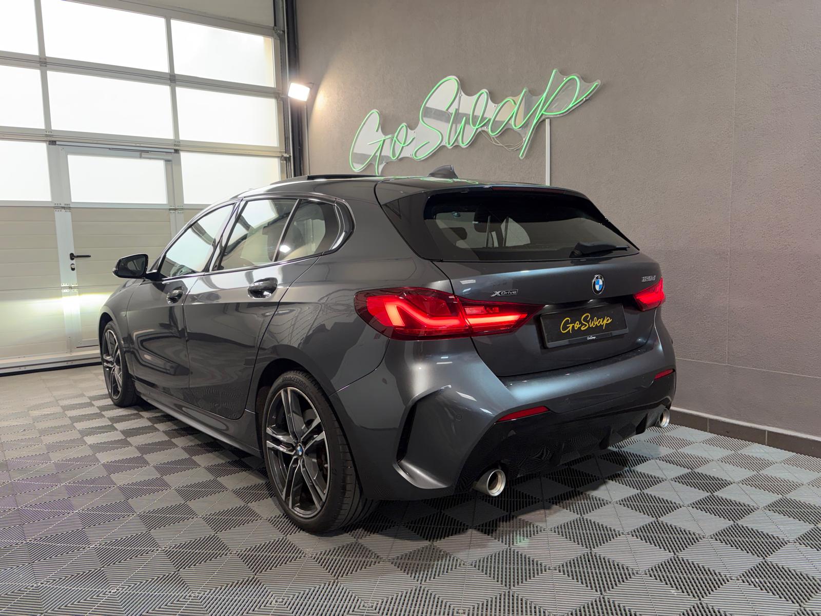 BMW 120d xDrive Steptronic M Sport - Toit ouvrant-image-7