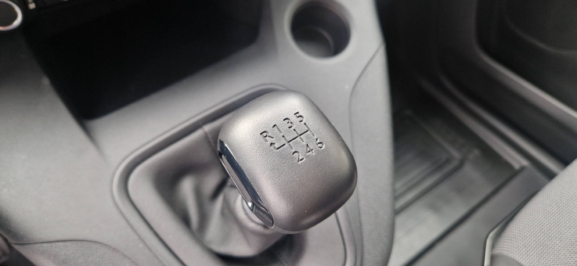 TOYOTA PROACE CITY Van L1 1.2 Profi-image-9