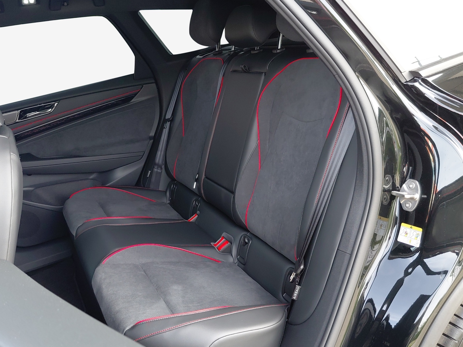 VW ID.7 Tourer GTX 86 kWh GTX 4 Motion-image-11