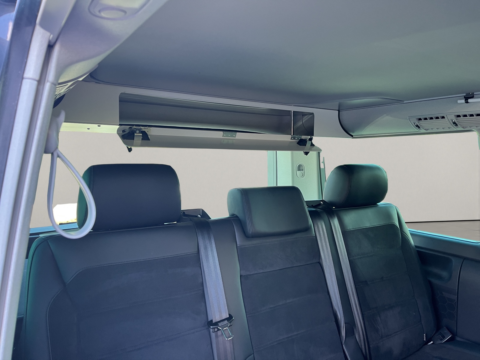VW T6 California 3000 2.0 TDI 199 Beach Ed. DSG 4m-image-10