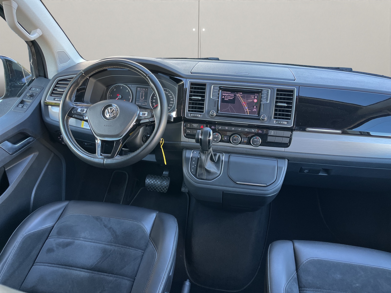VW T6 California 3000 2.0 TDI 199 Beach Ed. DSG 4m-image-15