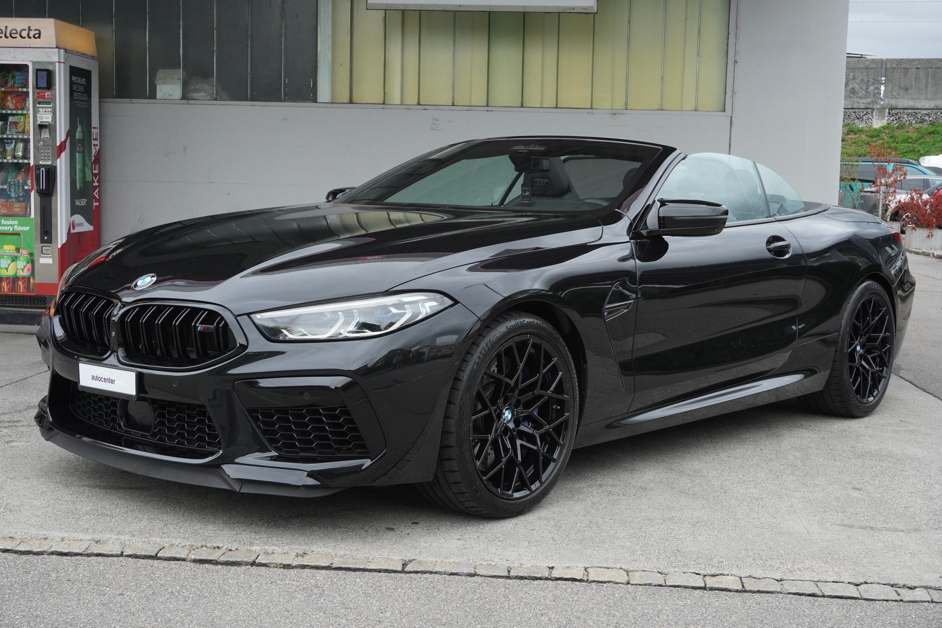 BMW M8 xDrive M Competition Steptronic-image-1