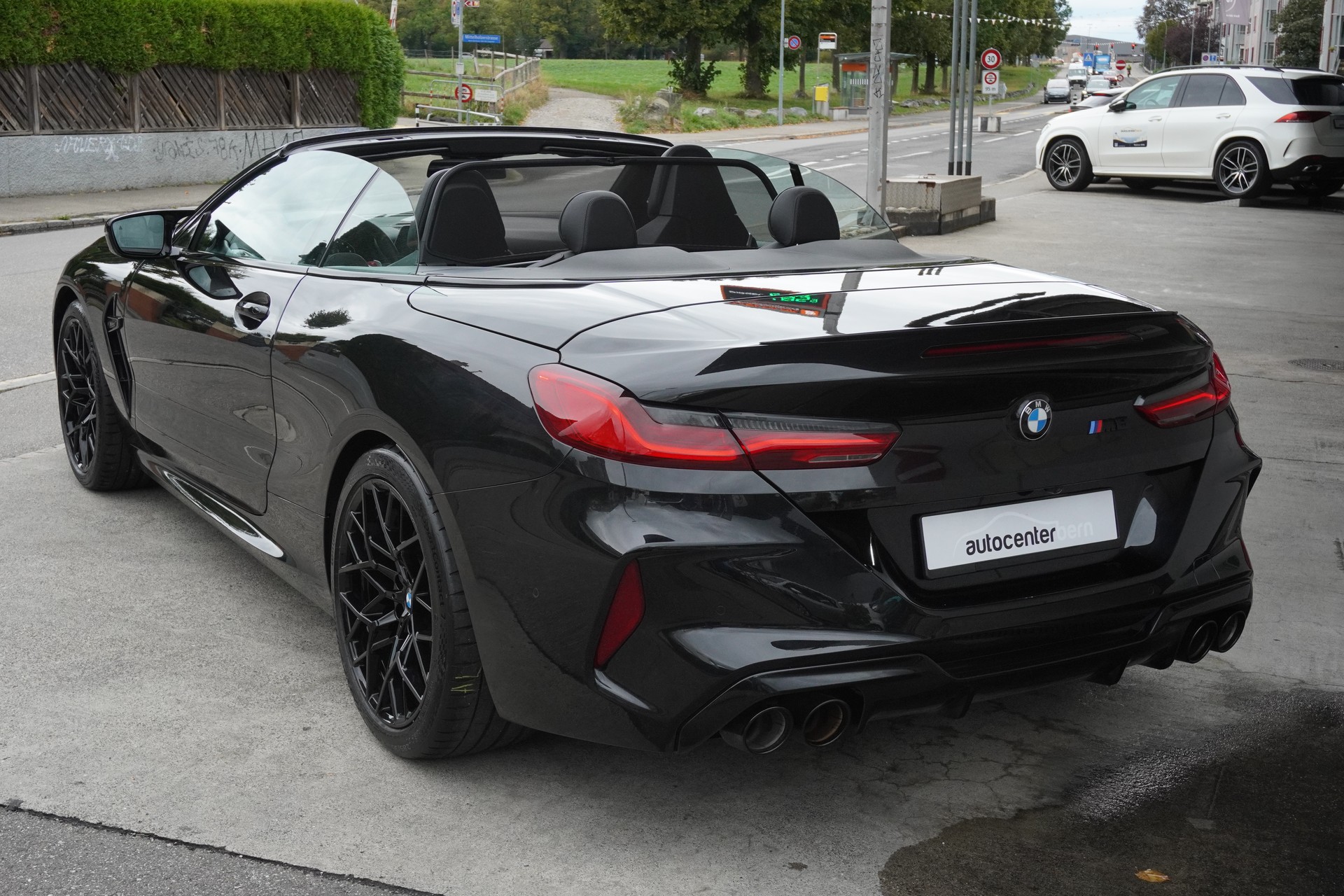 BMW M8 xDrive M Competition Steptronic-image-6