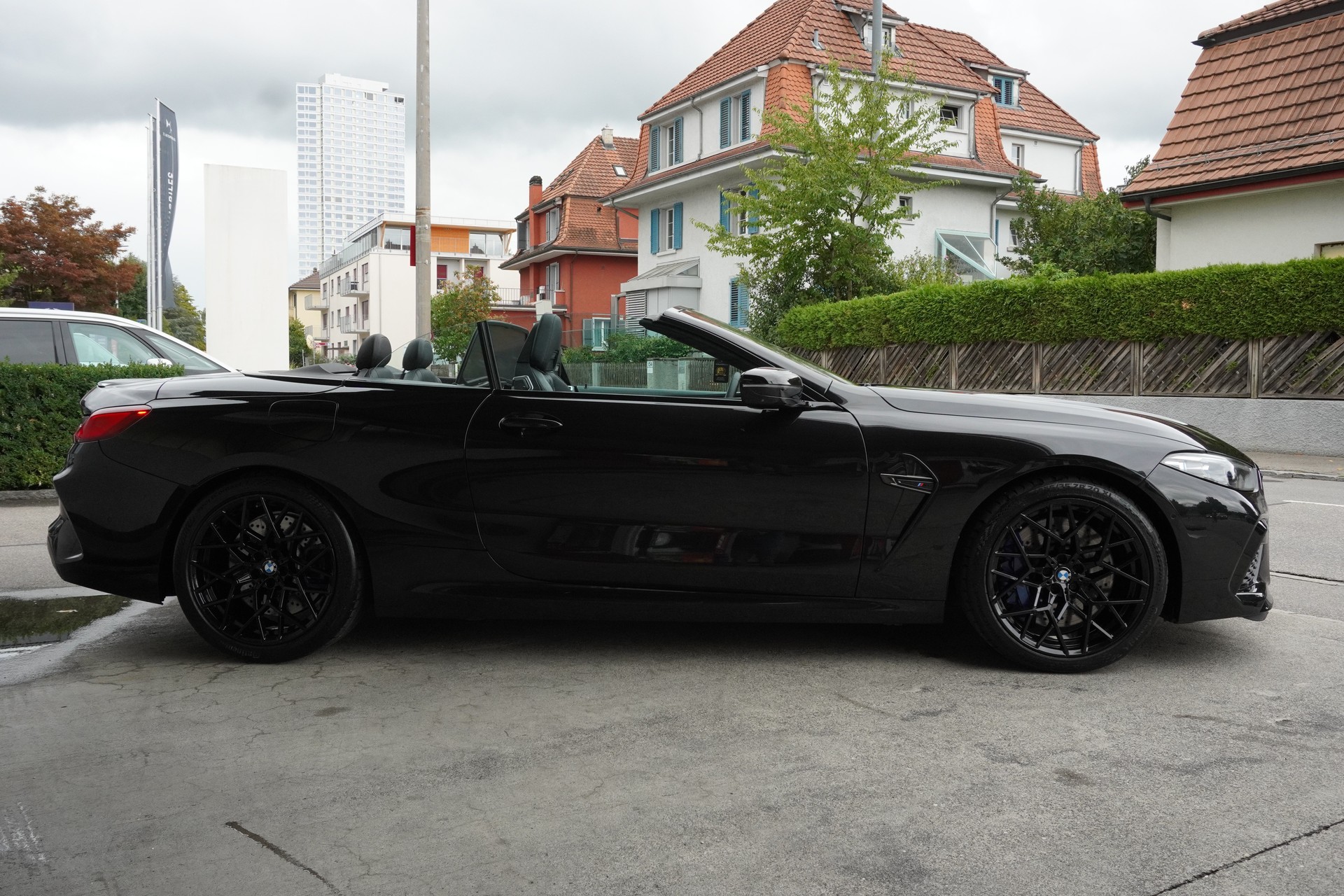 BMW M8 xDrive M Competition Steptronic-image-4