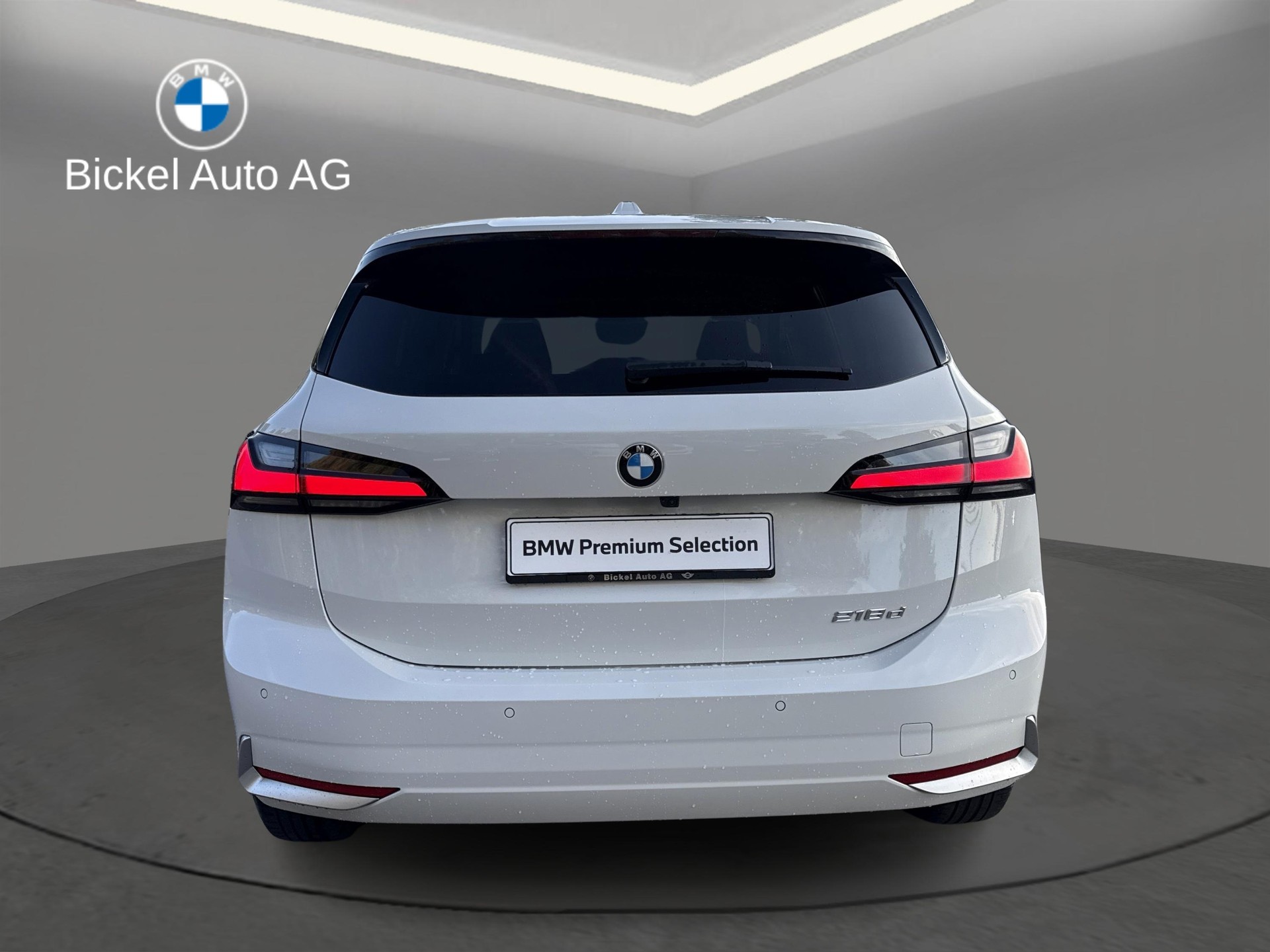 BMW 218d Active Tourer-image-5