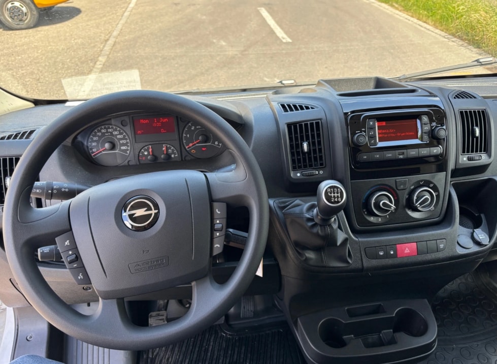 OPEL Movano 2.2 d 3,0t L1H1-image-8