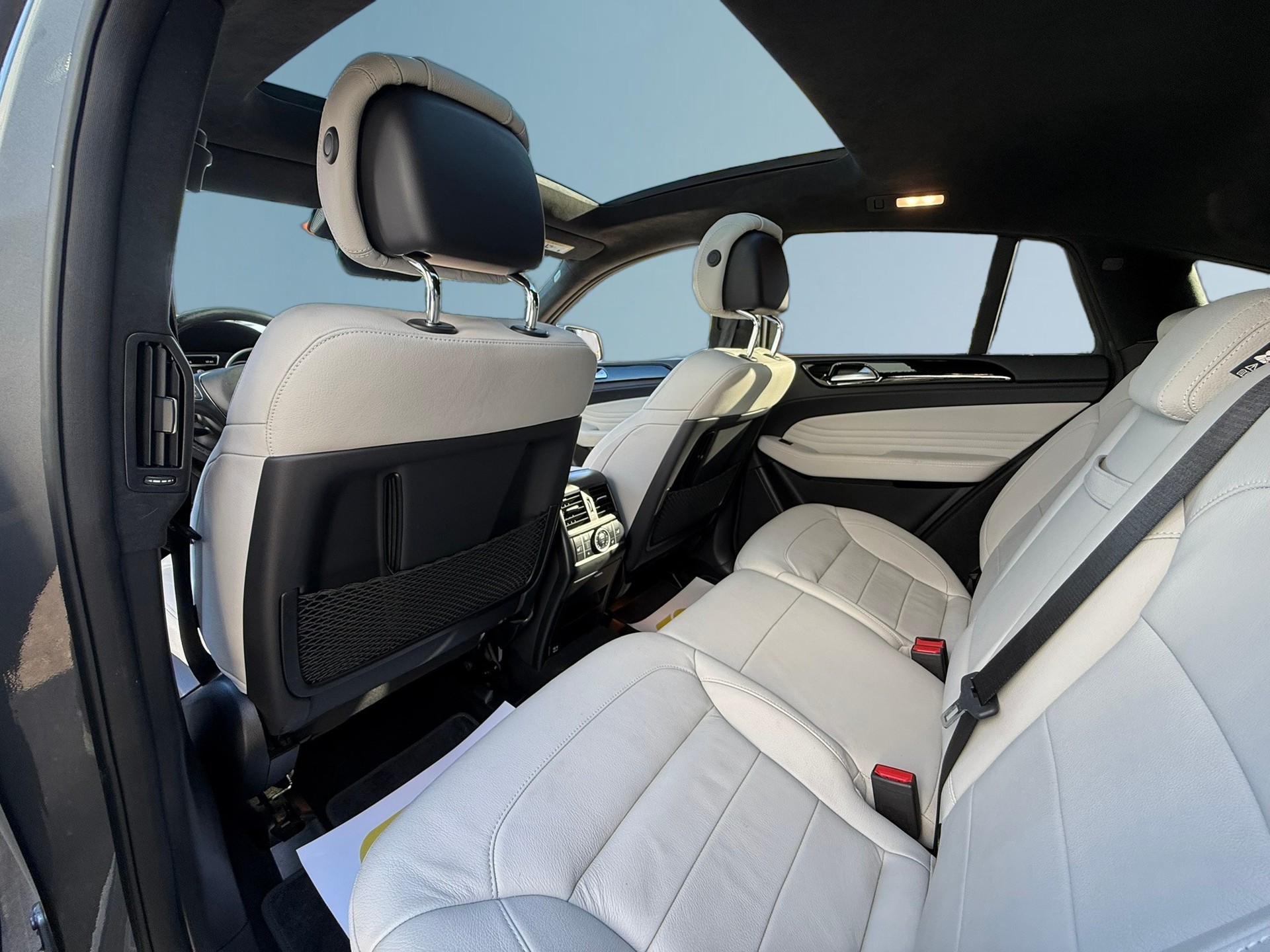 MERCEDES-BENZ GLE Coupé 500 4Matic 9G-Tronic-image-18