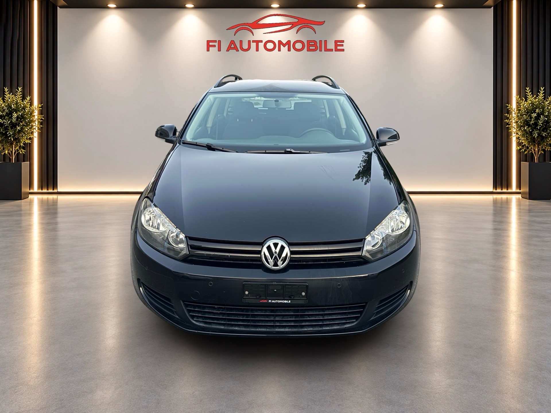 VW Golf Variant 1.6 TDI Trendline DSG-image-5