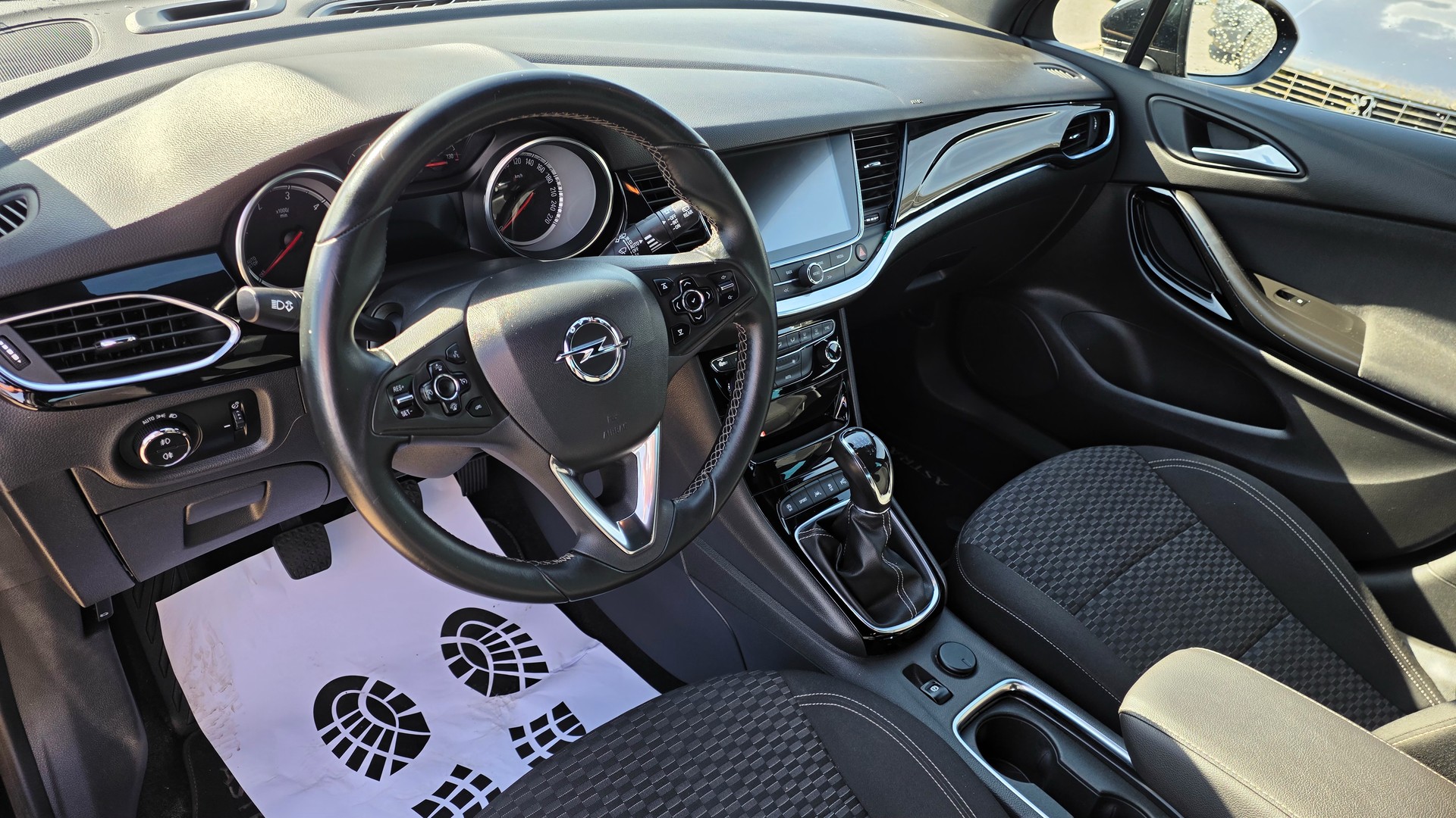 OPEL Astra Sports Tourer 1.6 CDTi BiTurbo Excellence-image-8