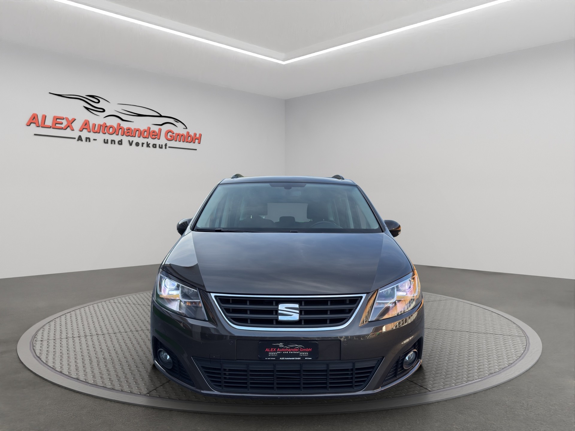 SEAT Alhambra 2.0 TDI Style Advanced 4Drive *7-Plätze* (Finanzierung möglich)-image-1