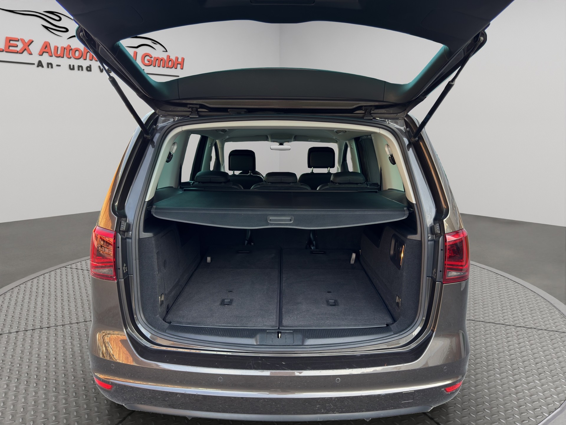 SEAT Alhambra 2.0 TDI Style Advanced 4Drive *7-Plätze* (Finanzierung möglich)-image-5