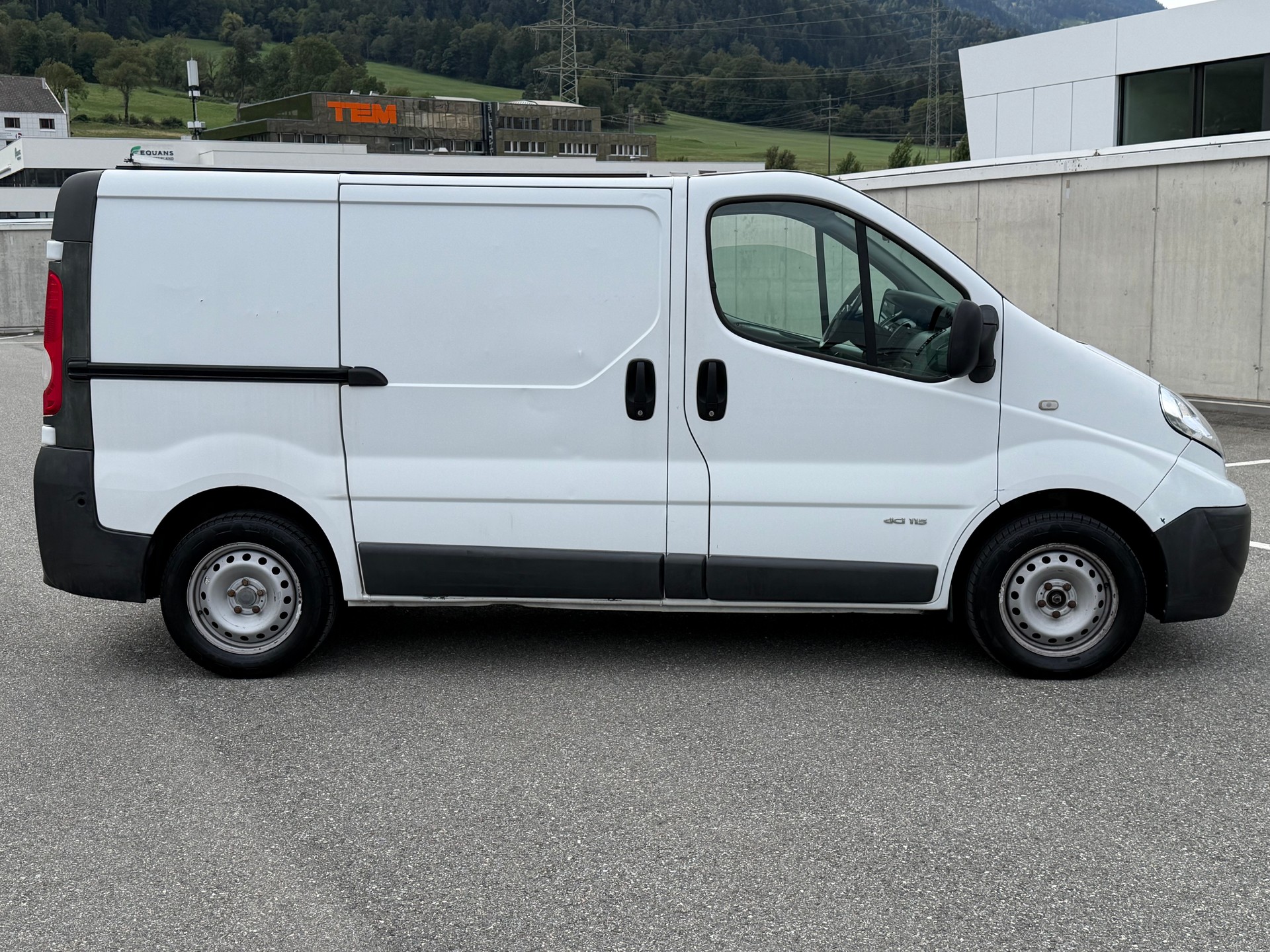 NISSAN Primastar 2.0dCi 115 Comfort 2.9t-image-6