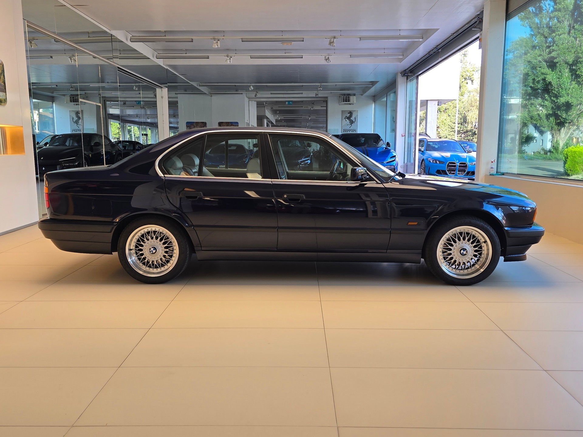BMW 540i V8 - Boîte manuelle-image-3