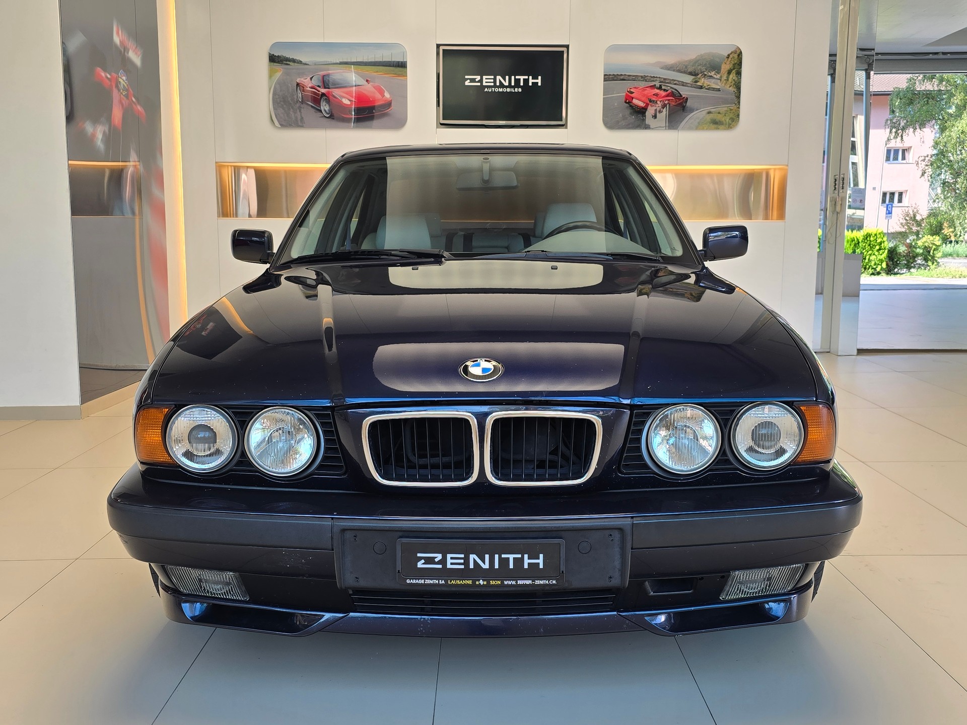 BMW 540i V8 - Boîte manuelle-image-1
