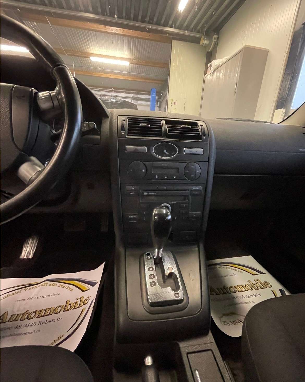 FORD Mondeo 2.0 TDCi 16V Ambiente-image-8