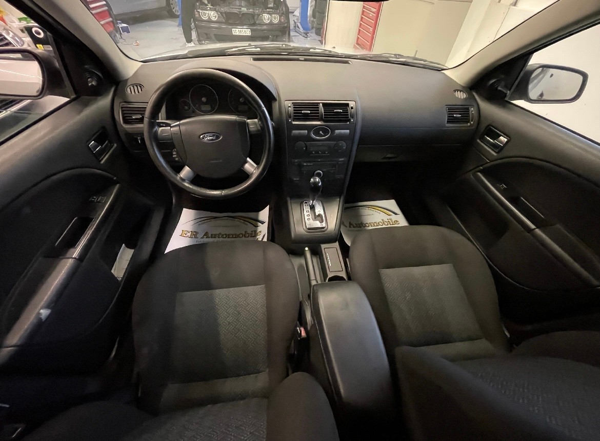 FORD Mondeo 2.0 TDCi 16V Ambiente-image-7