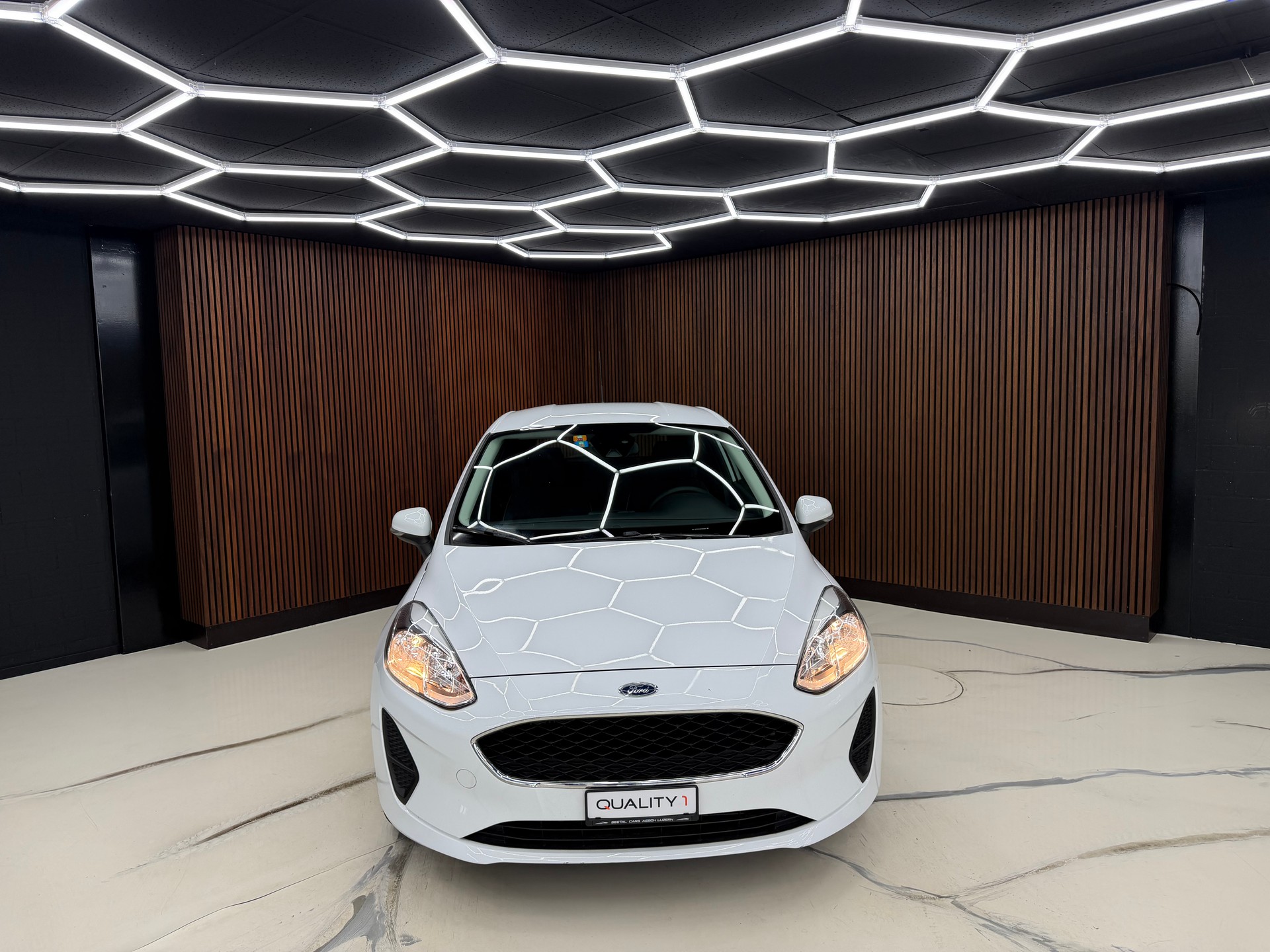 FORD Fiesta 1.0 SCTi Business-image-1