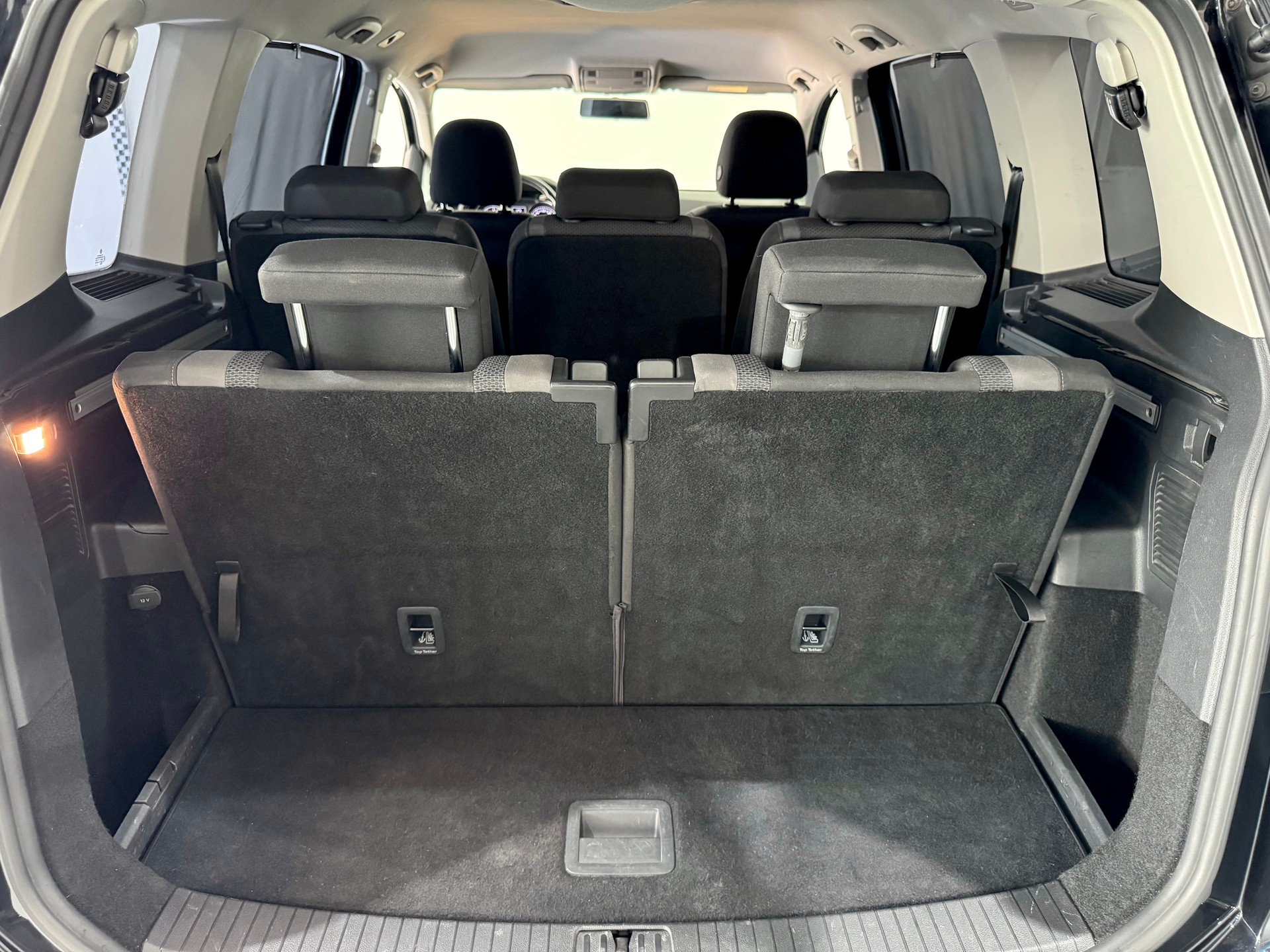 VW Touran 1.4 TSI BMT Comfortline DSG **7 Plätzer**-image-14