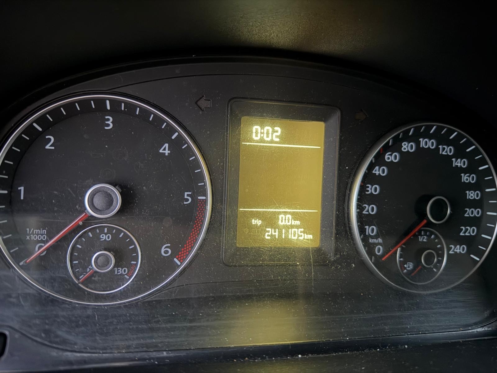VW Caddy 1.6 TDI-image-11
