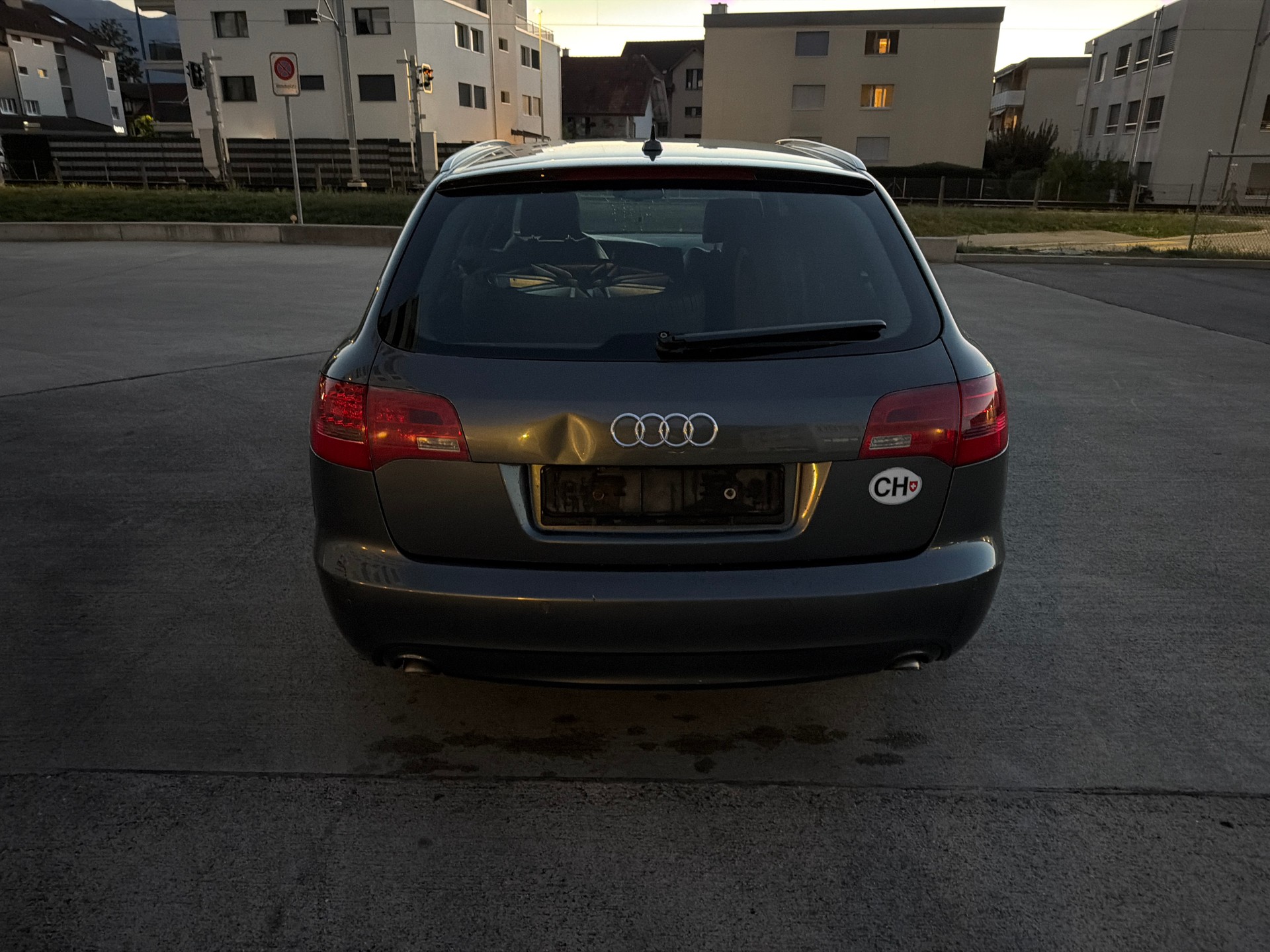 AUDI A6 Avant 3.0 V6 TDI quattro-image-3