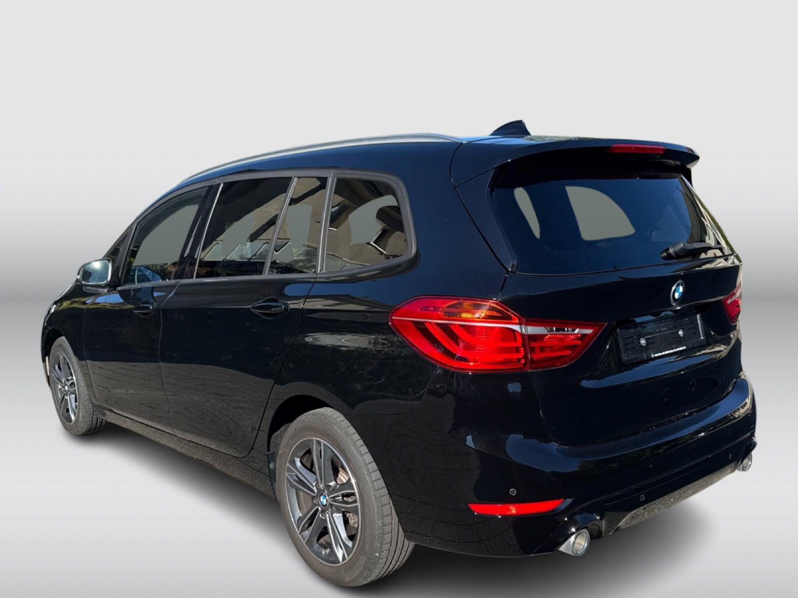 BMW 220d Gran Tourer Travel Edition-image-3