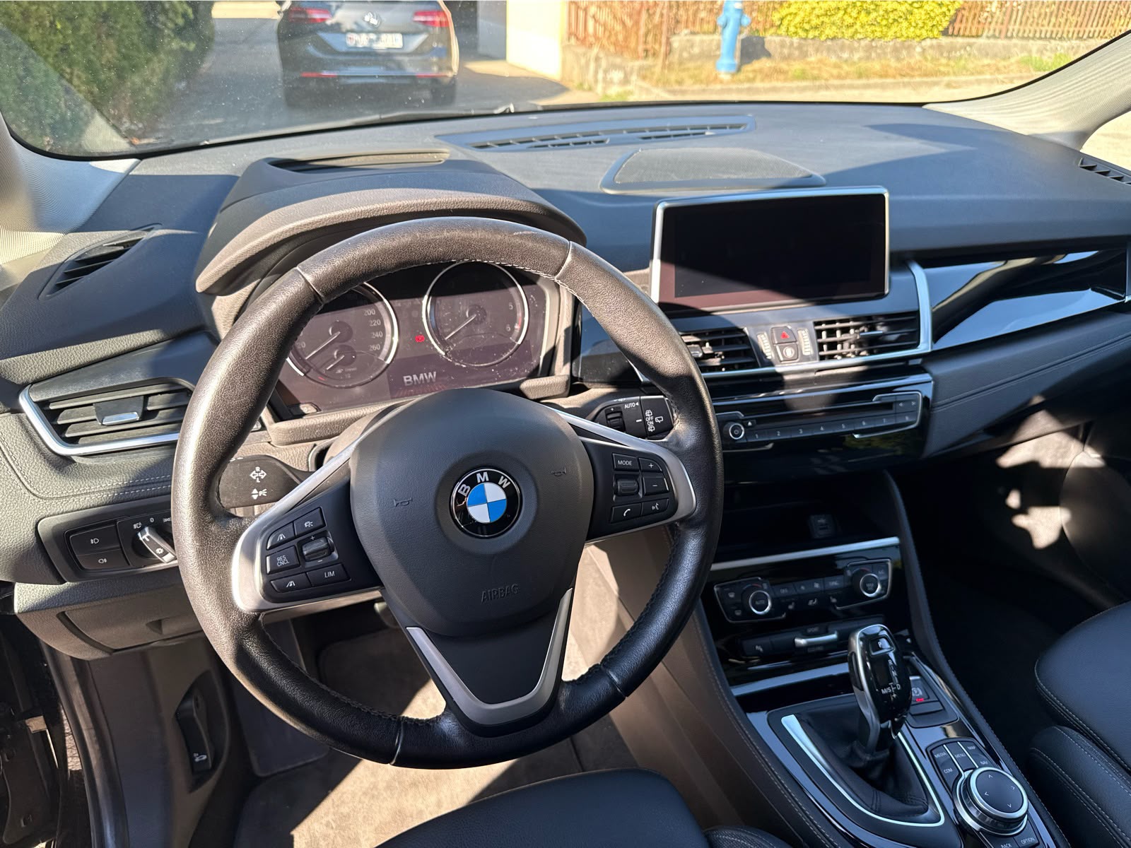 BMW 220d Gran Tourer Travel Edition-image-11