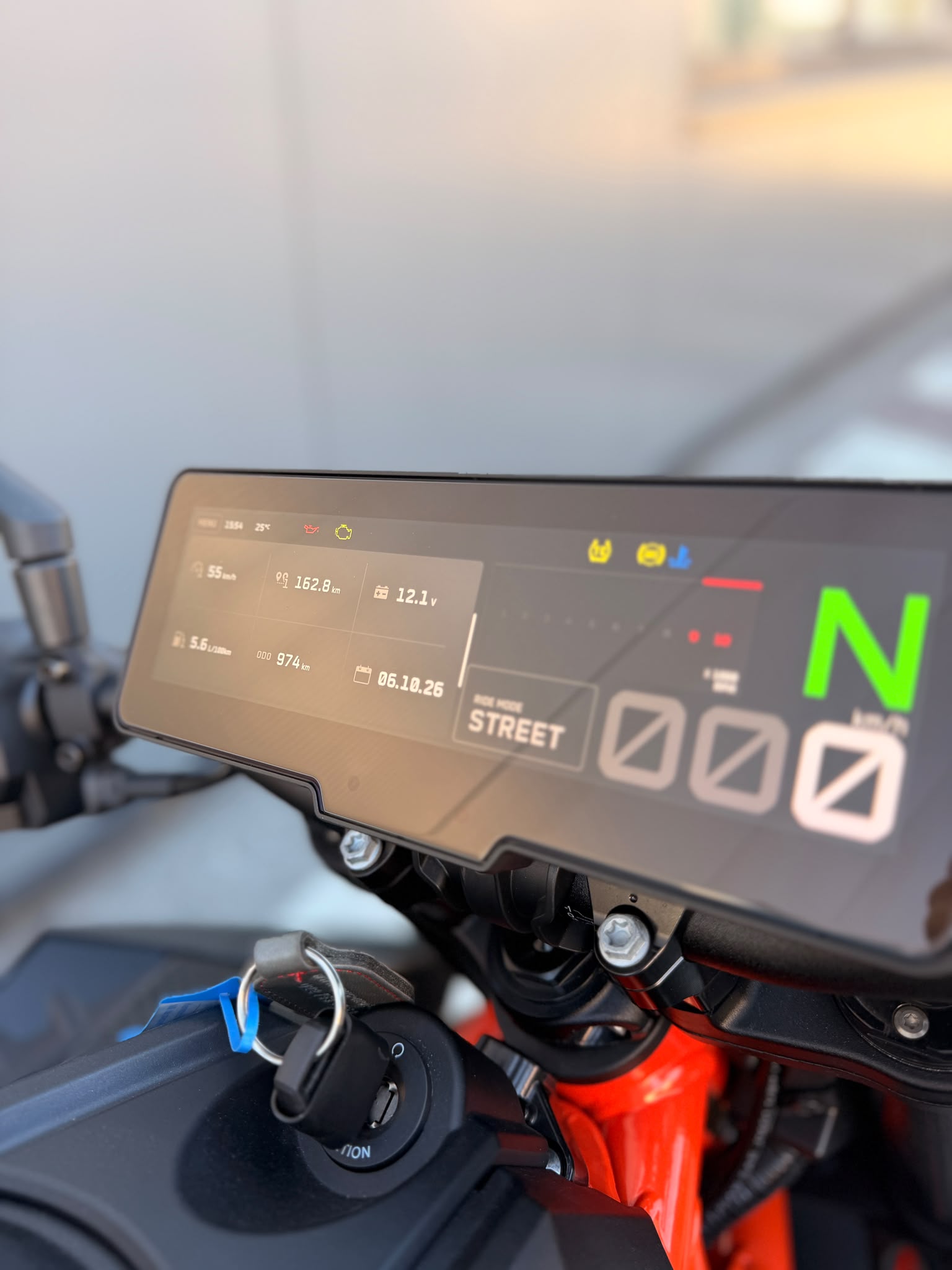 KTM 990 Duke R-image-5